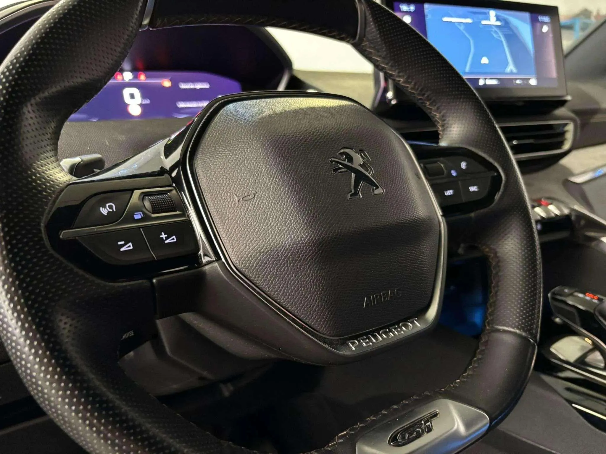 Peugeot 3008 1.5 BlueHDi GT EAT8 - foto 6