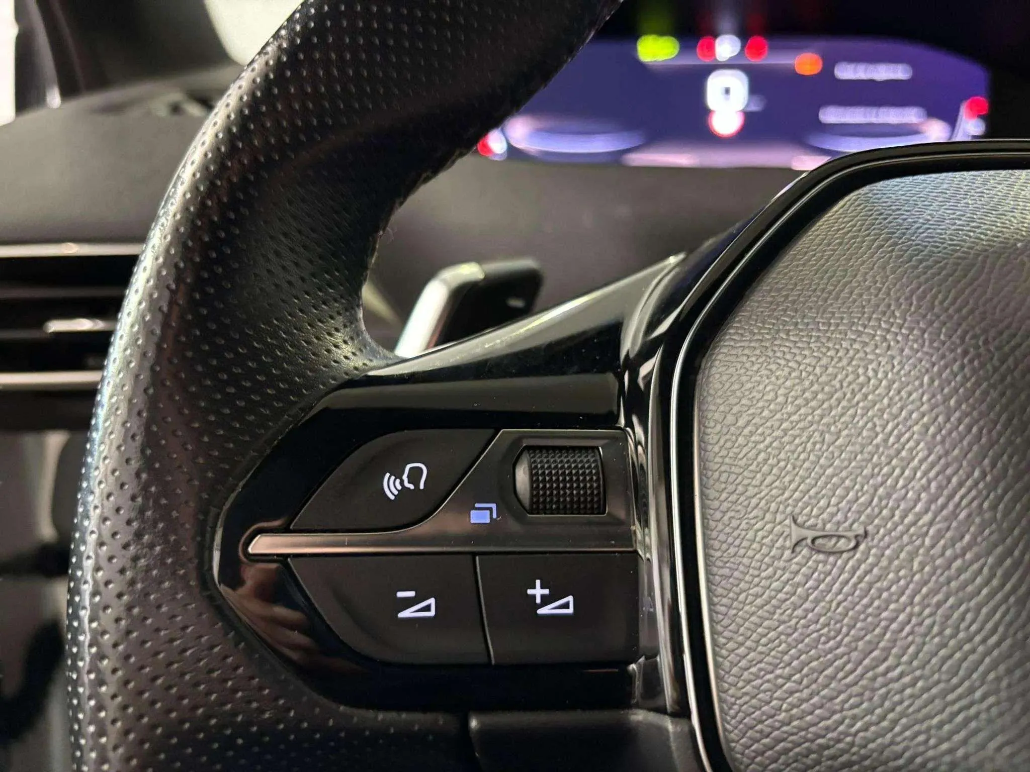 Peugeot 3008 1.5 BlueHDi GT EAT8 - foto 7
