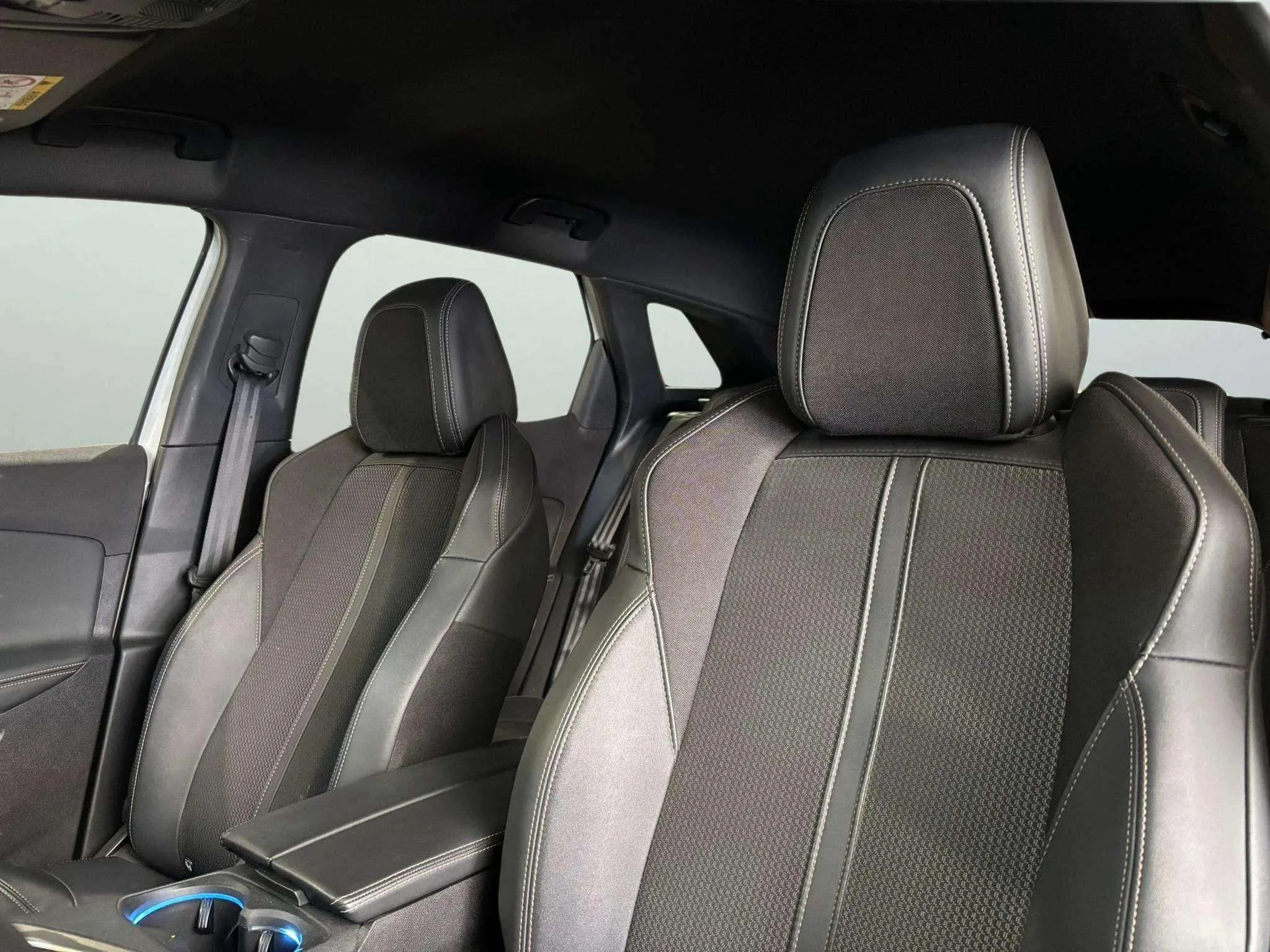 Peugeot 3008 1.5 BlueHDi GT EAT8 - foto 10