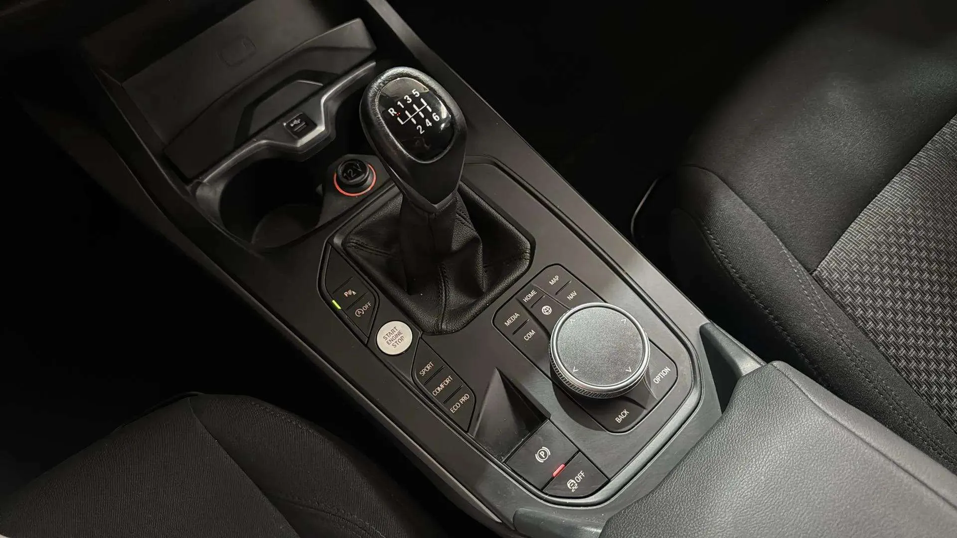 BMW Serie 1 116d - foto 17