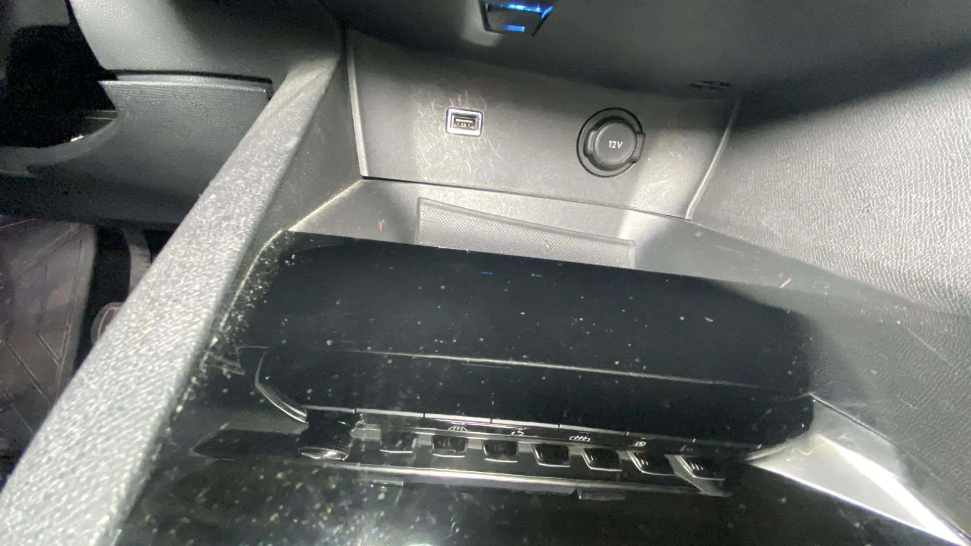 Peugeot 5008 GT Line 1.5L BlueHDi - foto 26