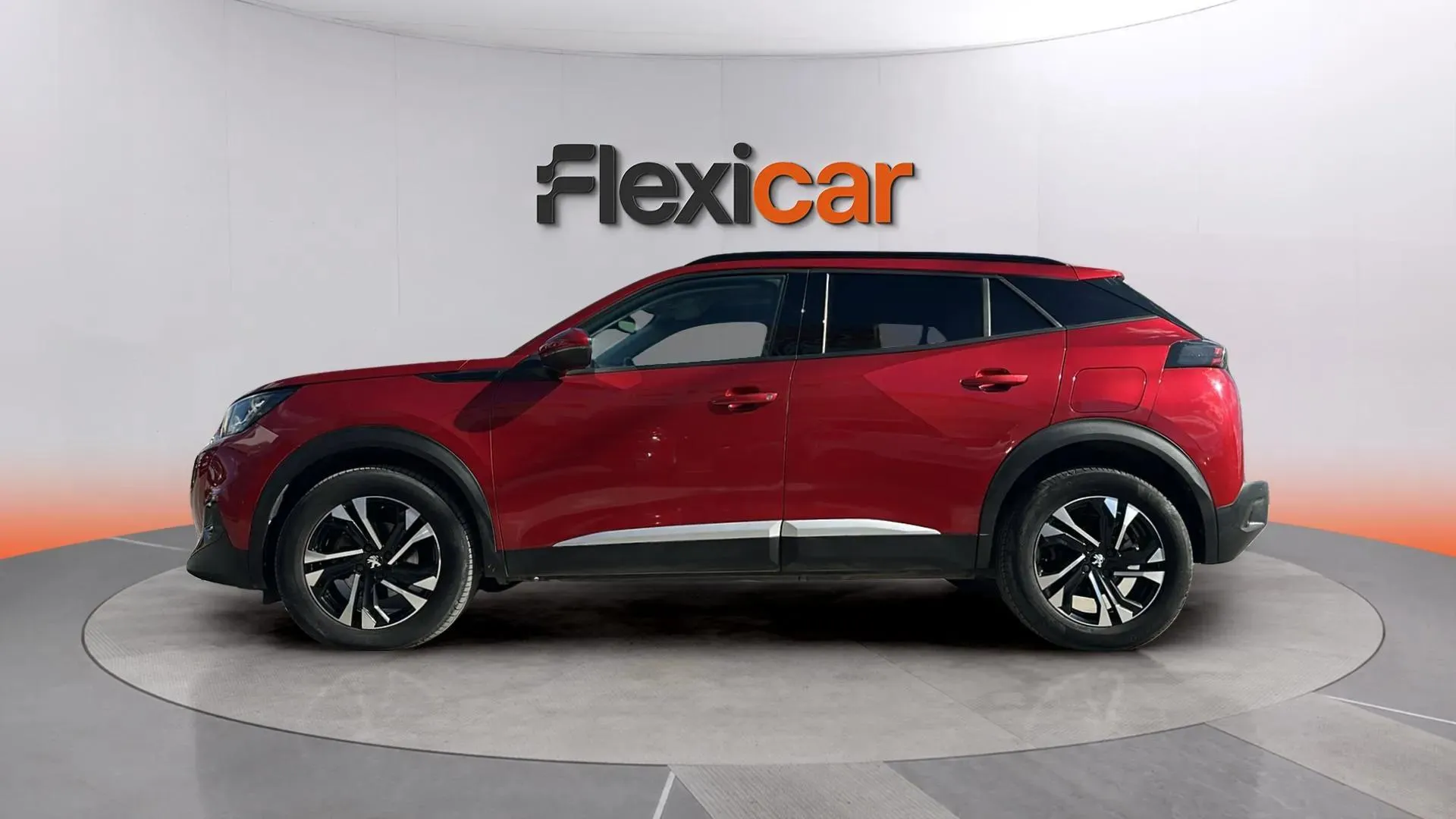 Peugeot 2008 Allure PureTech 130 BVM6 - foto 4