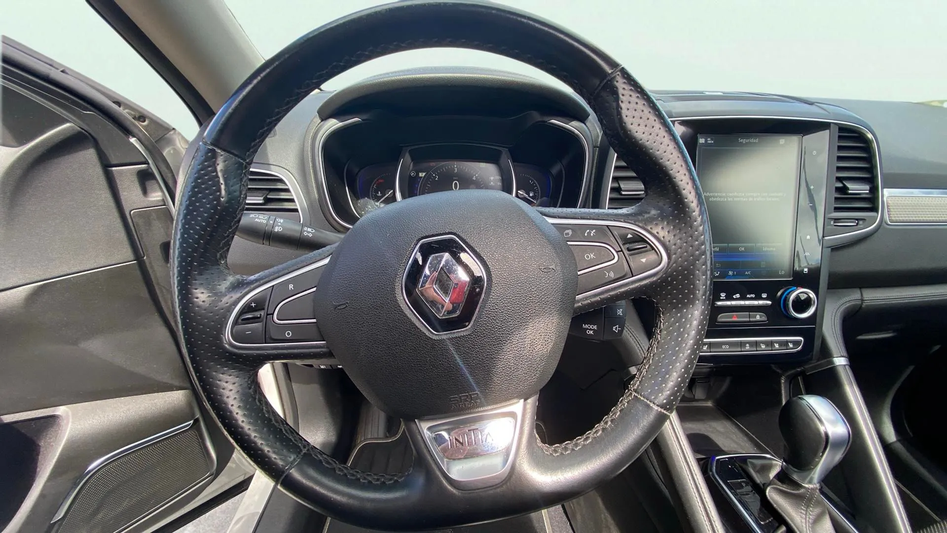 Renault Koleos Initiale Paris dCi 175 X-Tronic -18 - foto 10