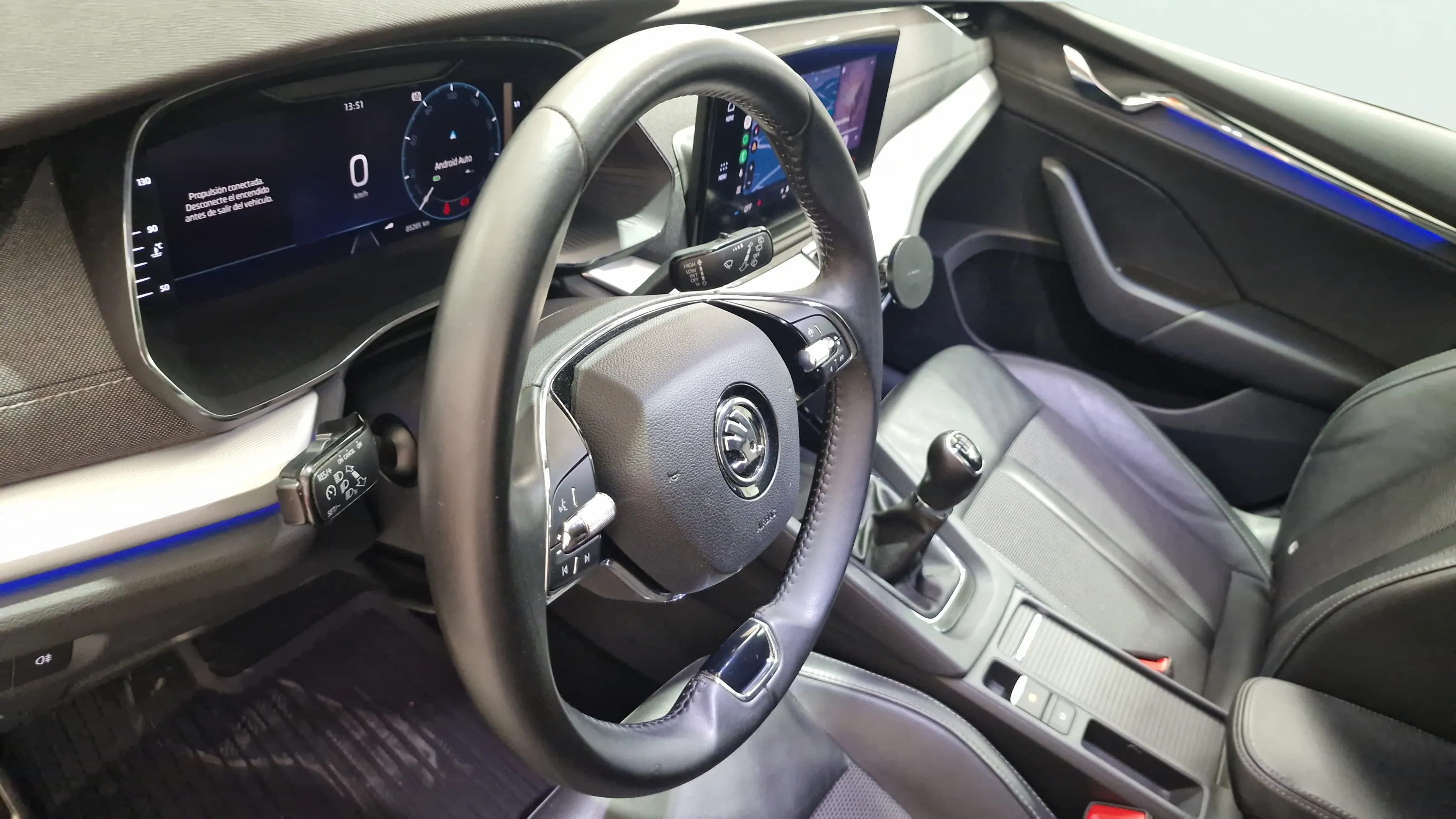 Škoda Octavia Combi 1.5 TSI Style - foto 14