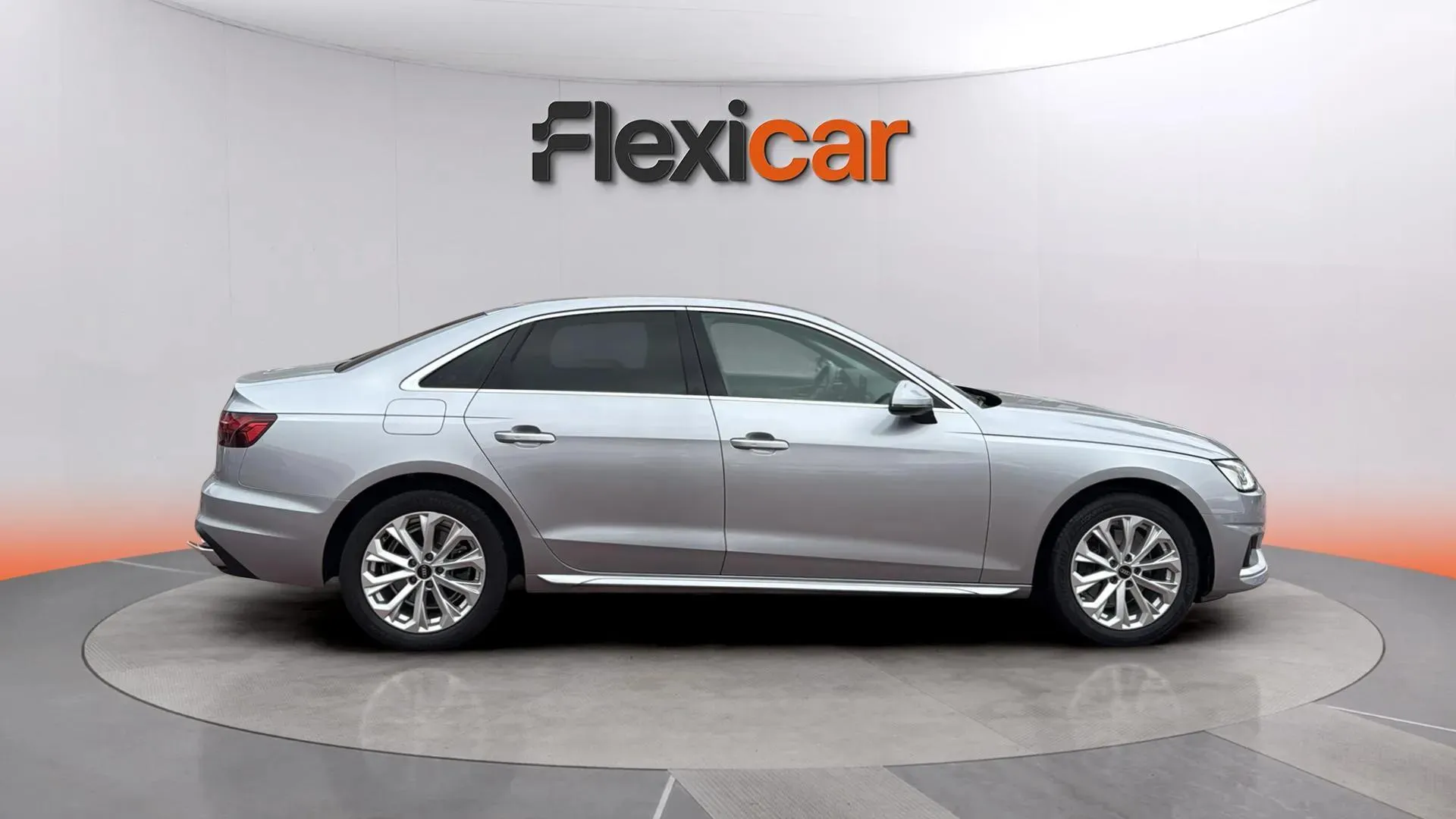 Audi A4 Advanced 30 TDI S tronic - foto 5