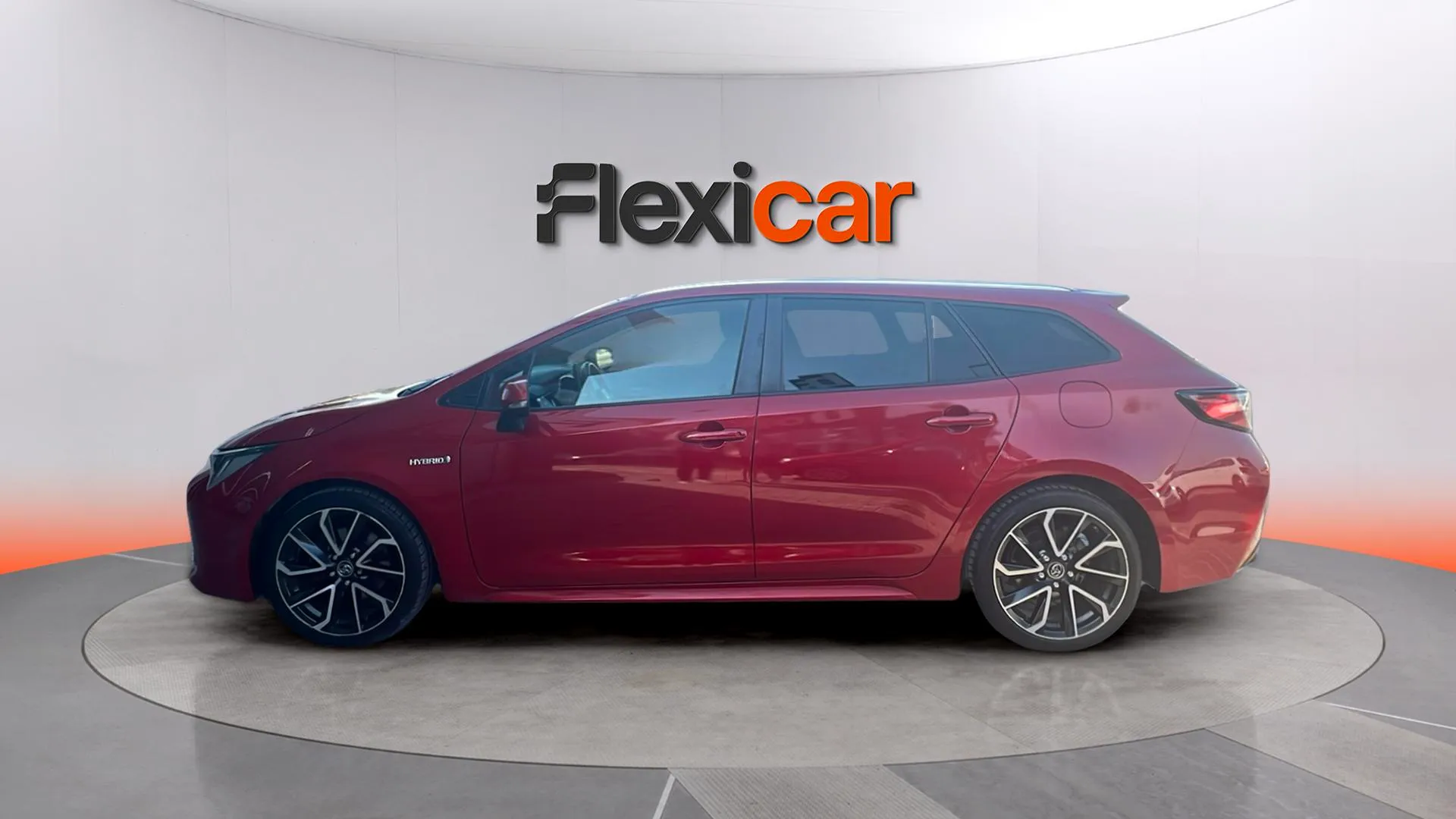 Toyota Corolla 2.0 180H Feel! E-CVT Touring Sport - foto 5