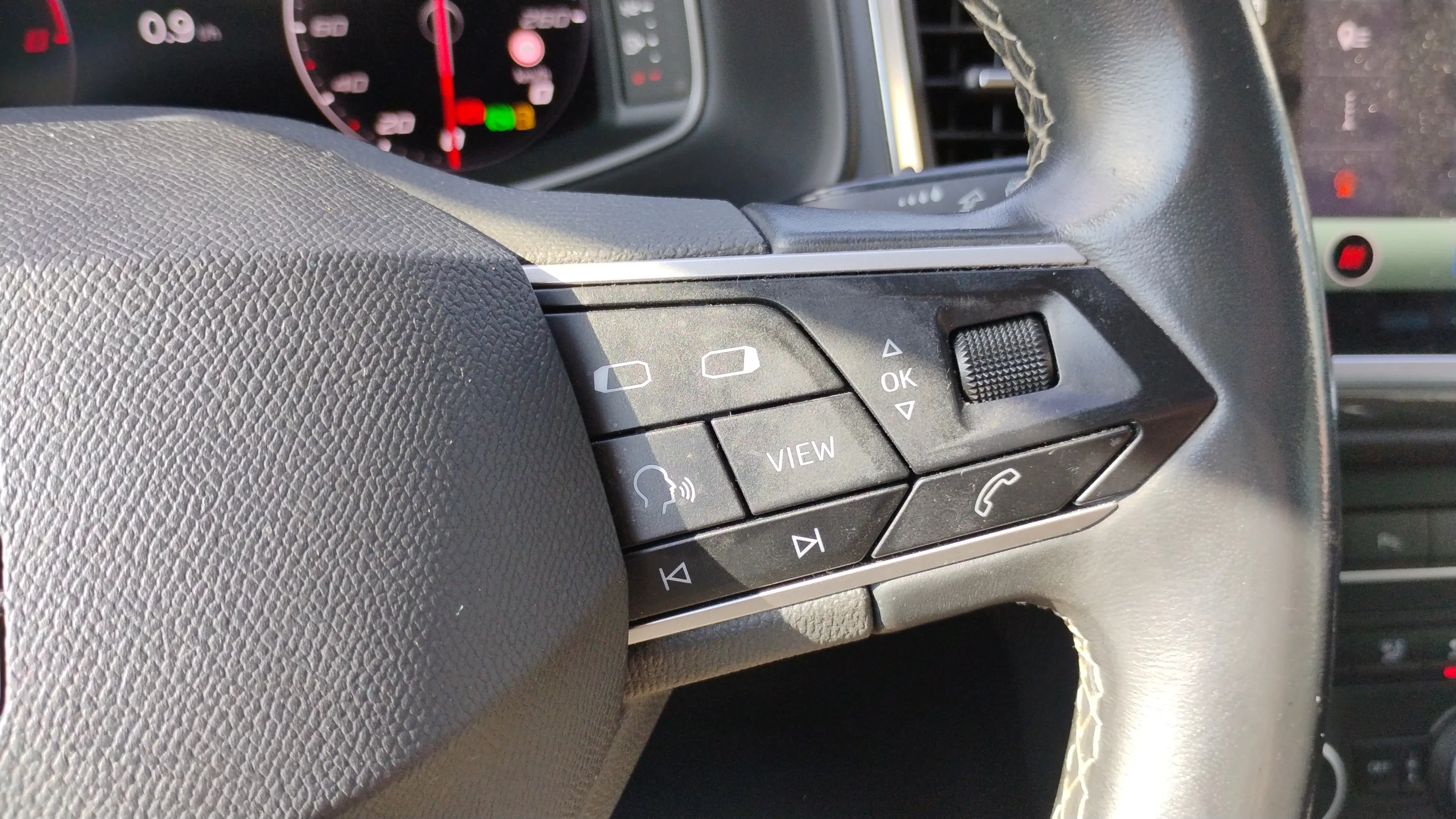SEAT Ateca 1.5 TSI DSG FR Go - foto 23