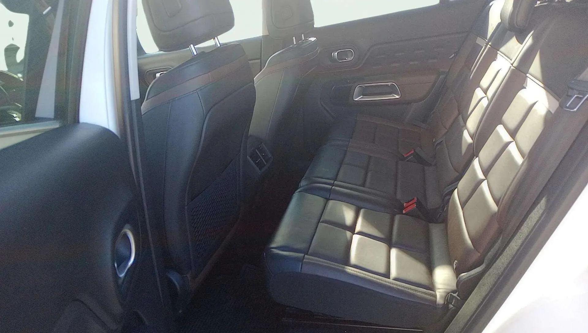 Citroën C5 Aircross 180 e-EAT8 Feel Pack - foto 12