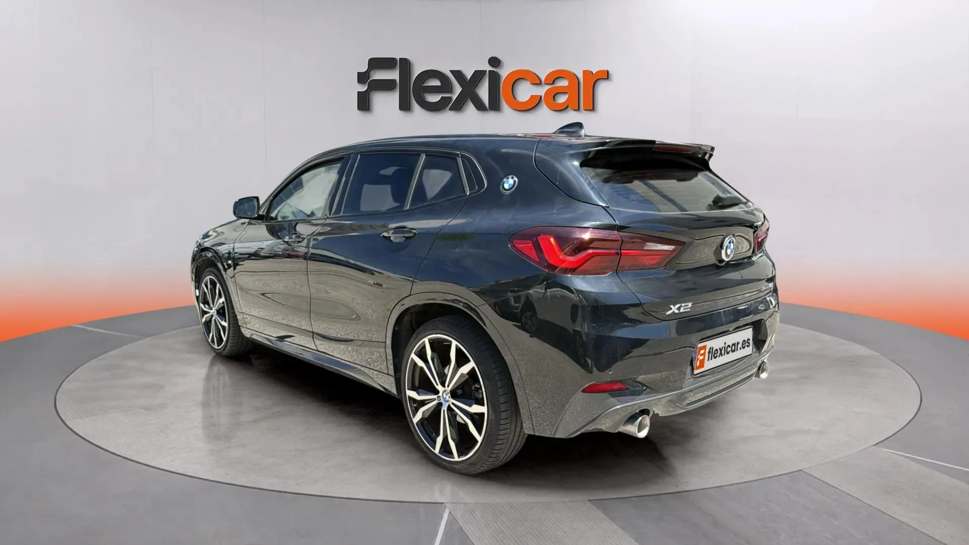 BMW X2 sDrive18d - foto 8