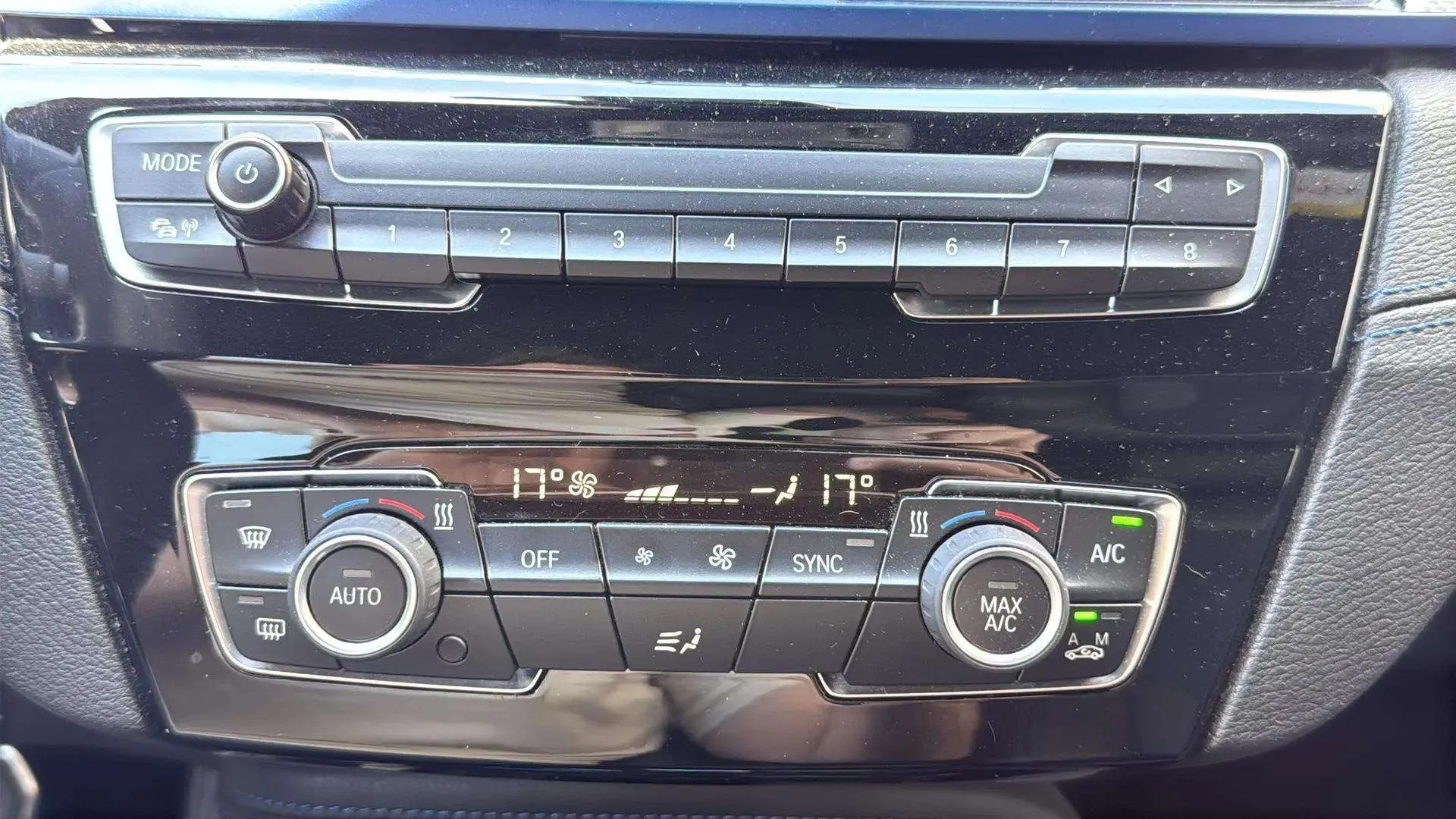BMW X2 sDrive18d - foto 25