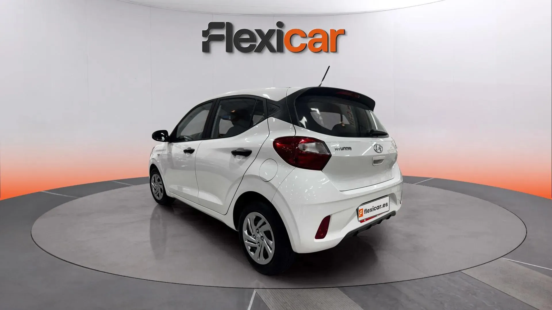 Hyundai i10 1.0 Essence - foto 5