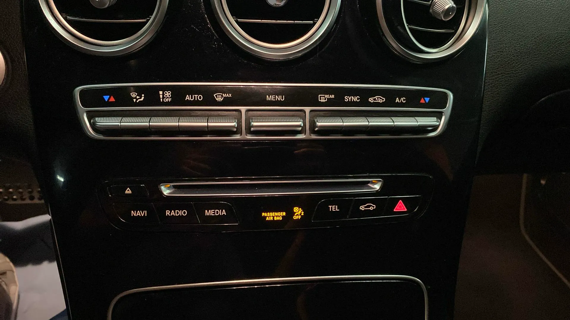 Mercedes-Benz GLC 220 d 4MATIC - foto 24