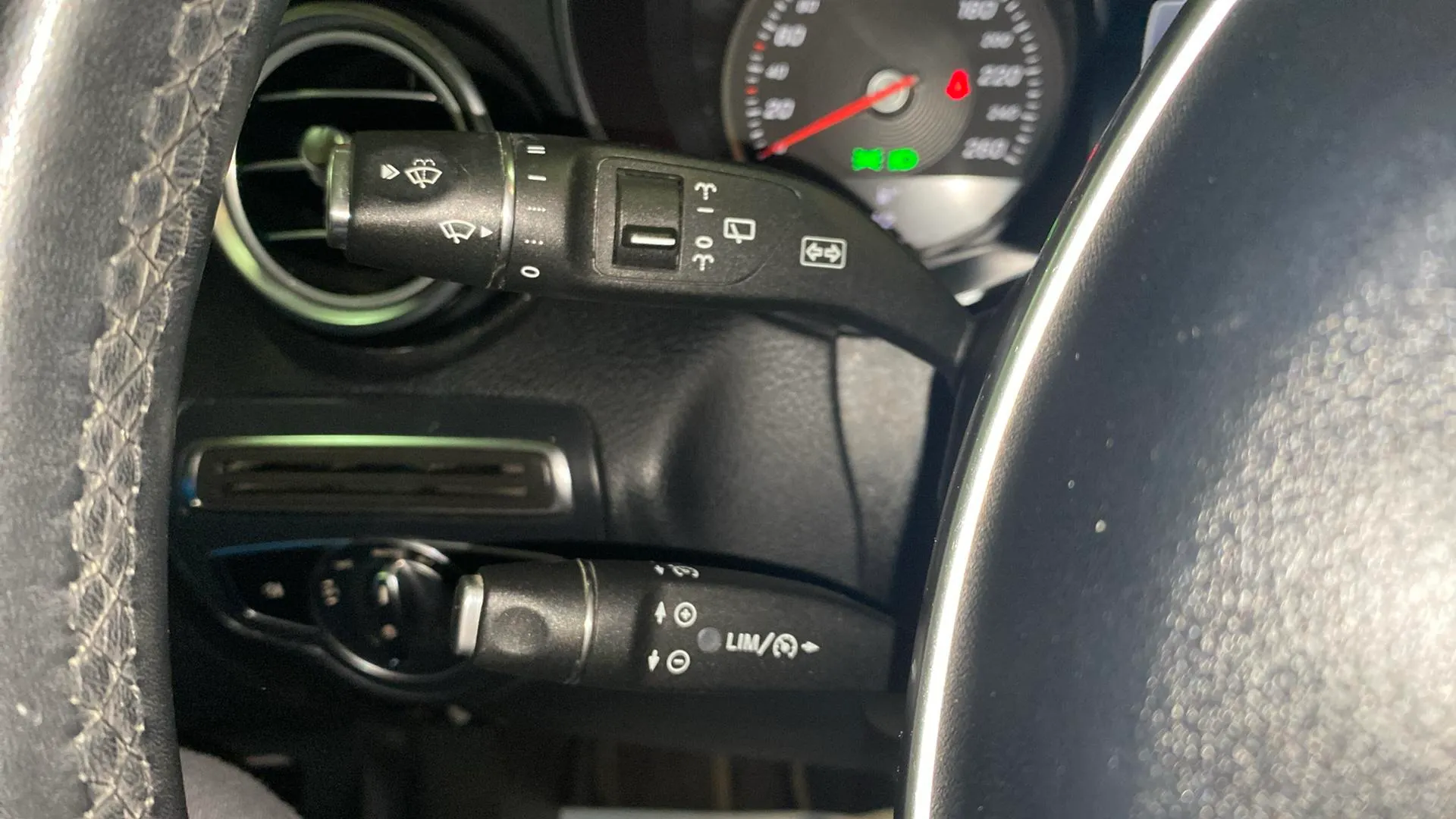 Mercedes-Benz GLC 220 d 4MATIC - foto 18