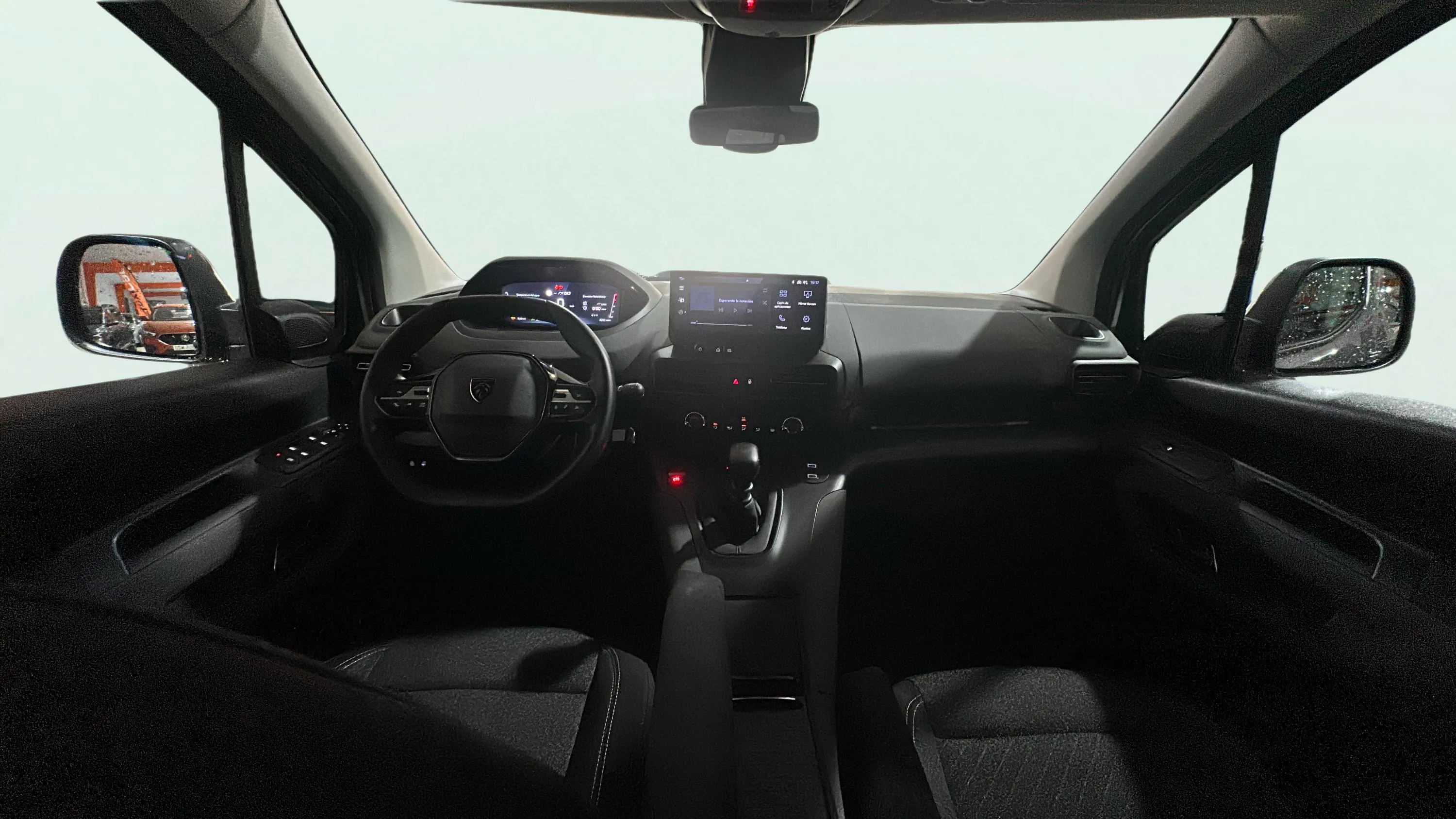 Peugeot Rifter Allure BlueHDi 100 - foto 10