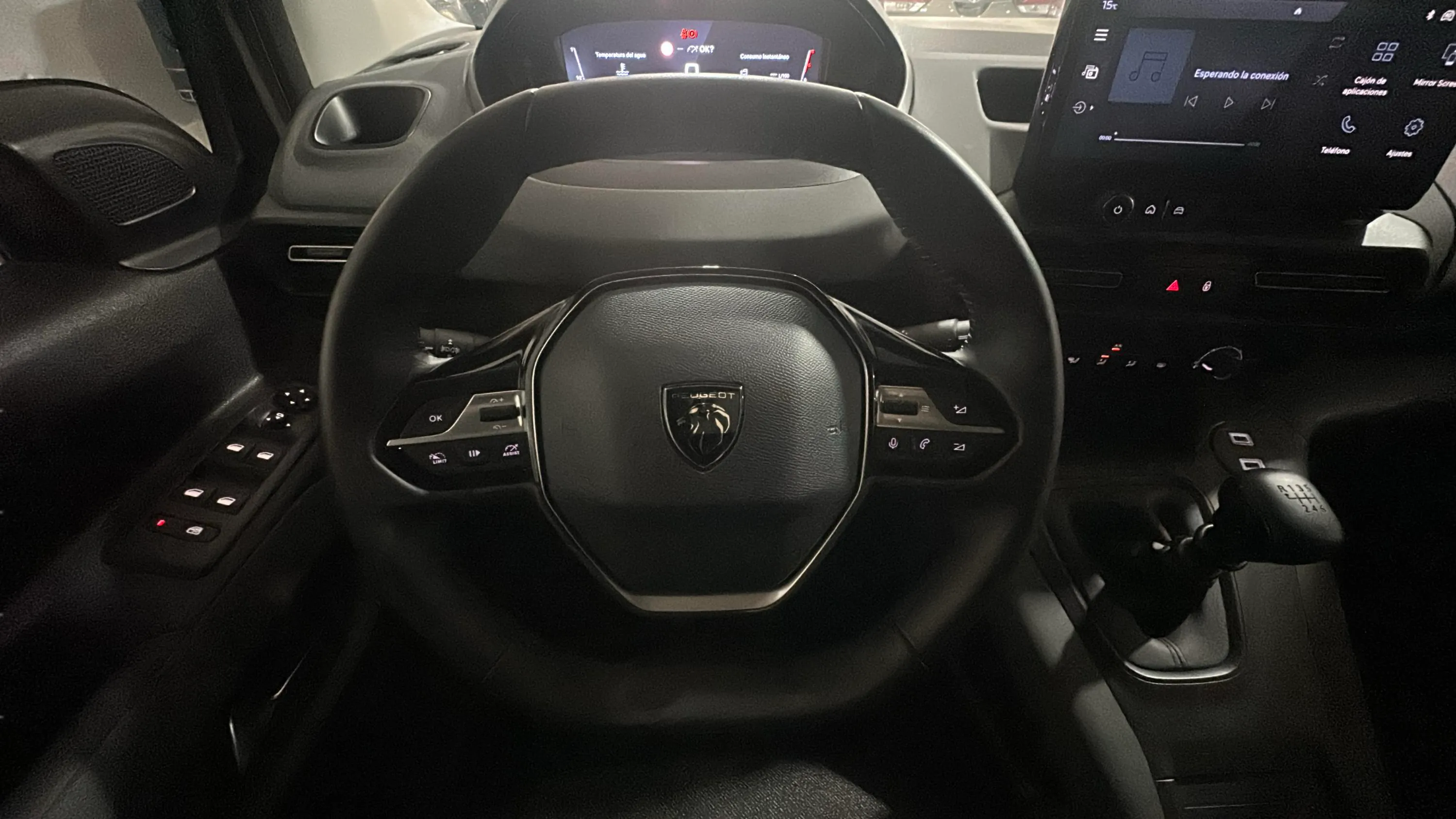 Peugeot Rifter Allure BlueHDi 100 - foto 14