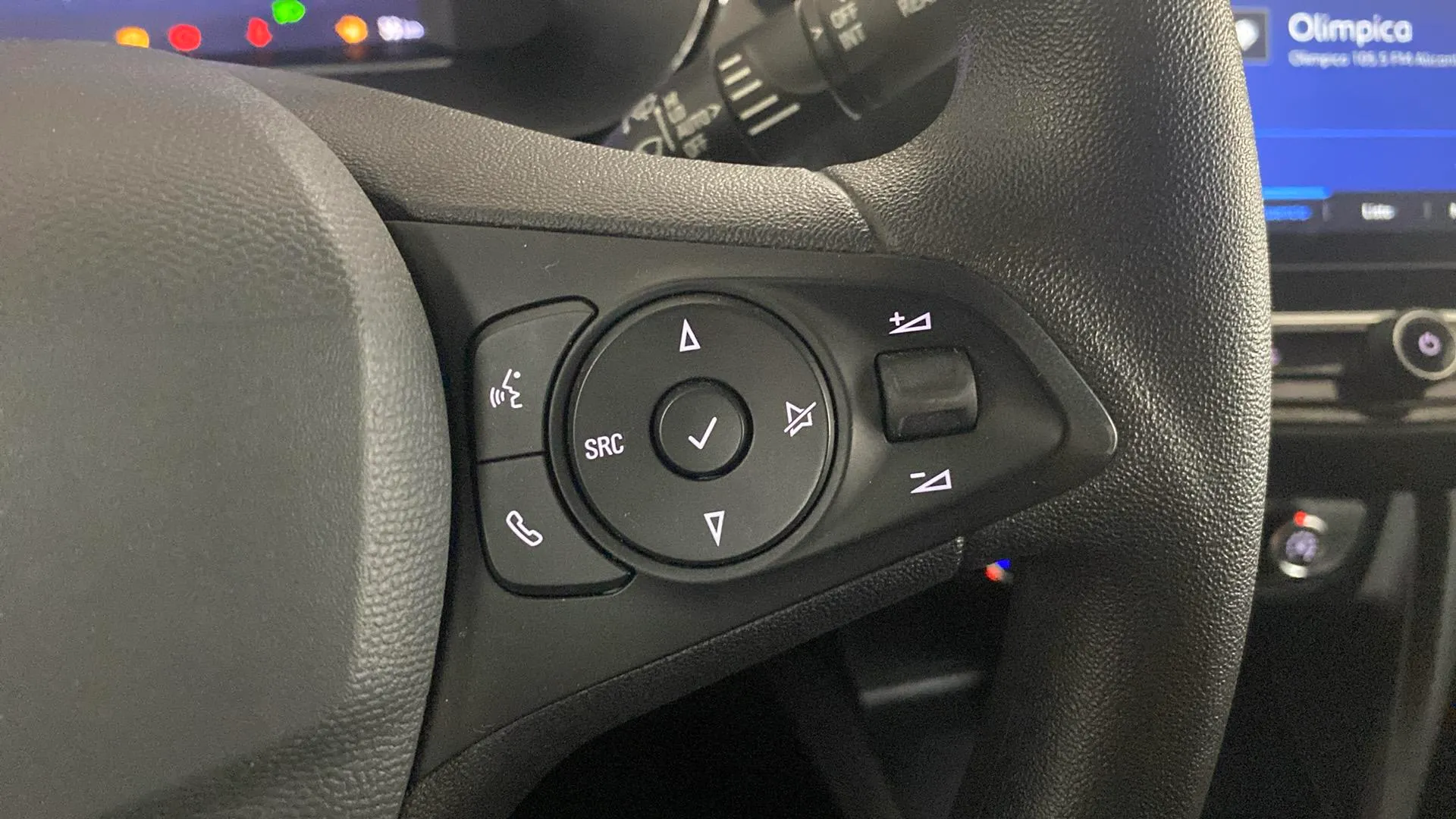 Opel Corsa 1.2T XHL Edition - foto 11