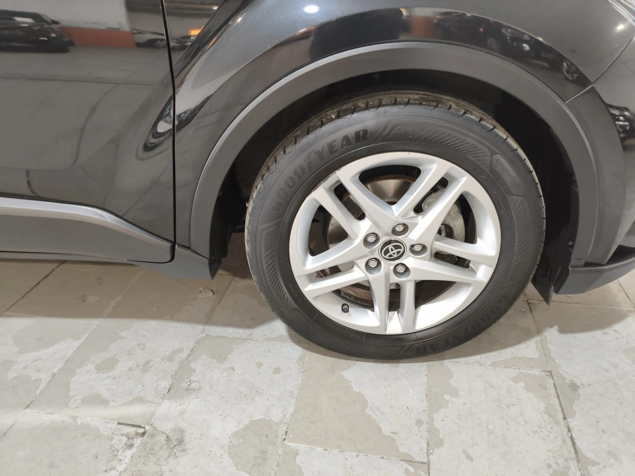 Toyota C-HR 1.8 125H Active - foto 22