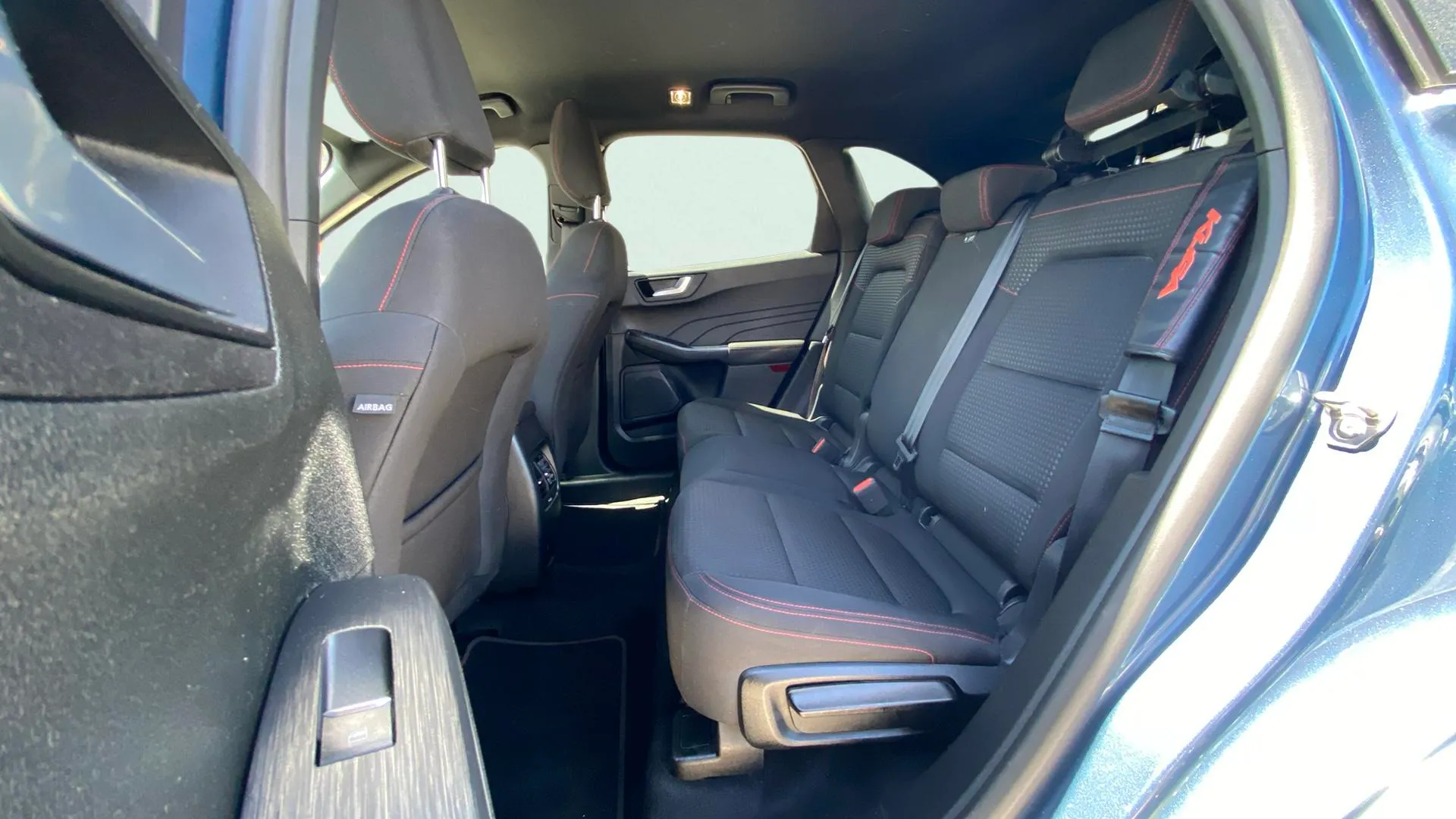 Ford Kuga ST-Line 2.5 Duratec PHEV - foto 21