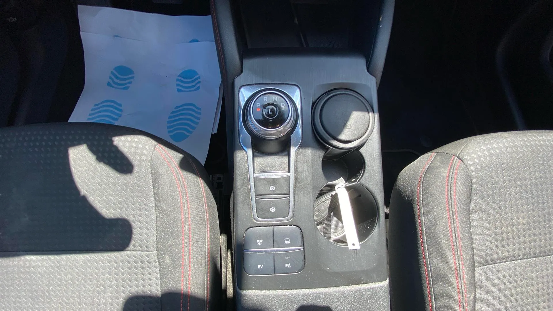 Ford Kuga ST-Line 2.5 Duratec PHEV - foto 33