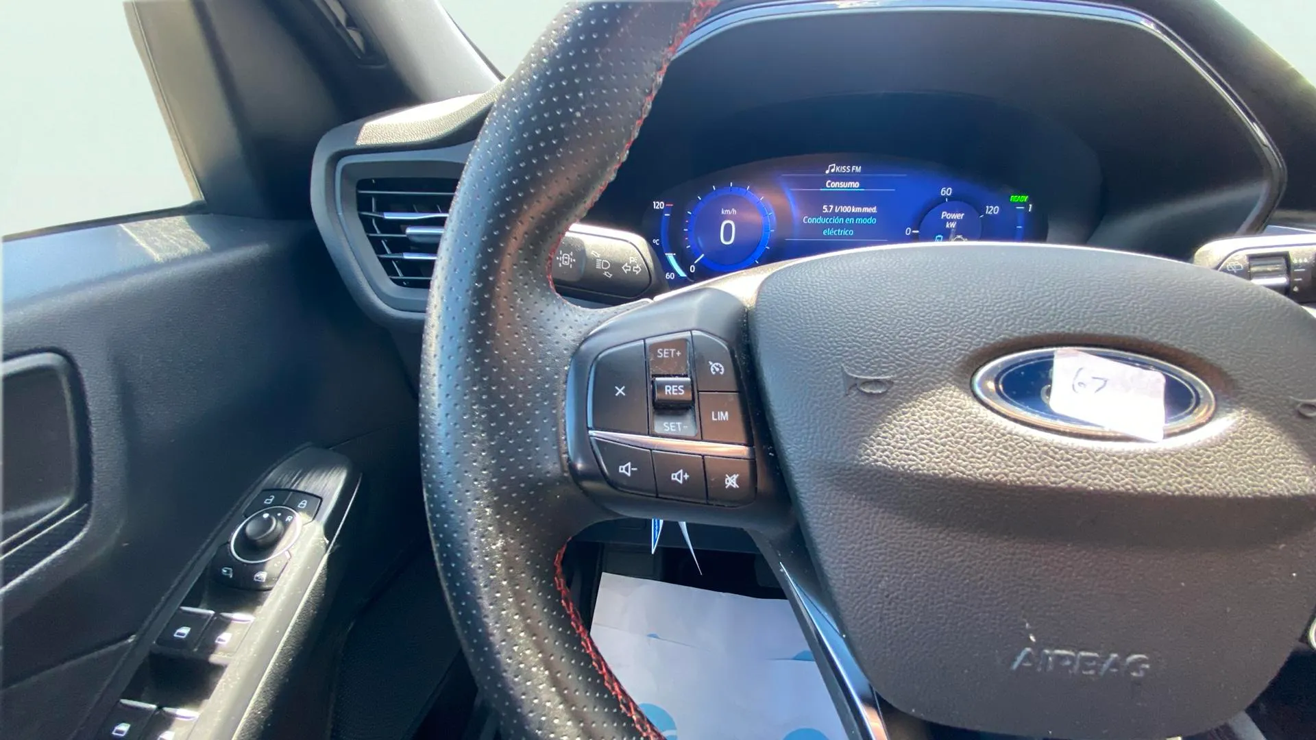 Ford Kuga ST-Line 2.5 Duratec PHEV - foto 27