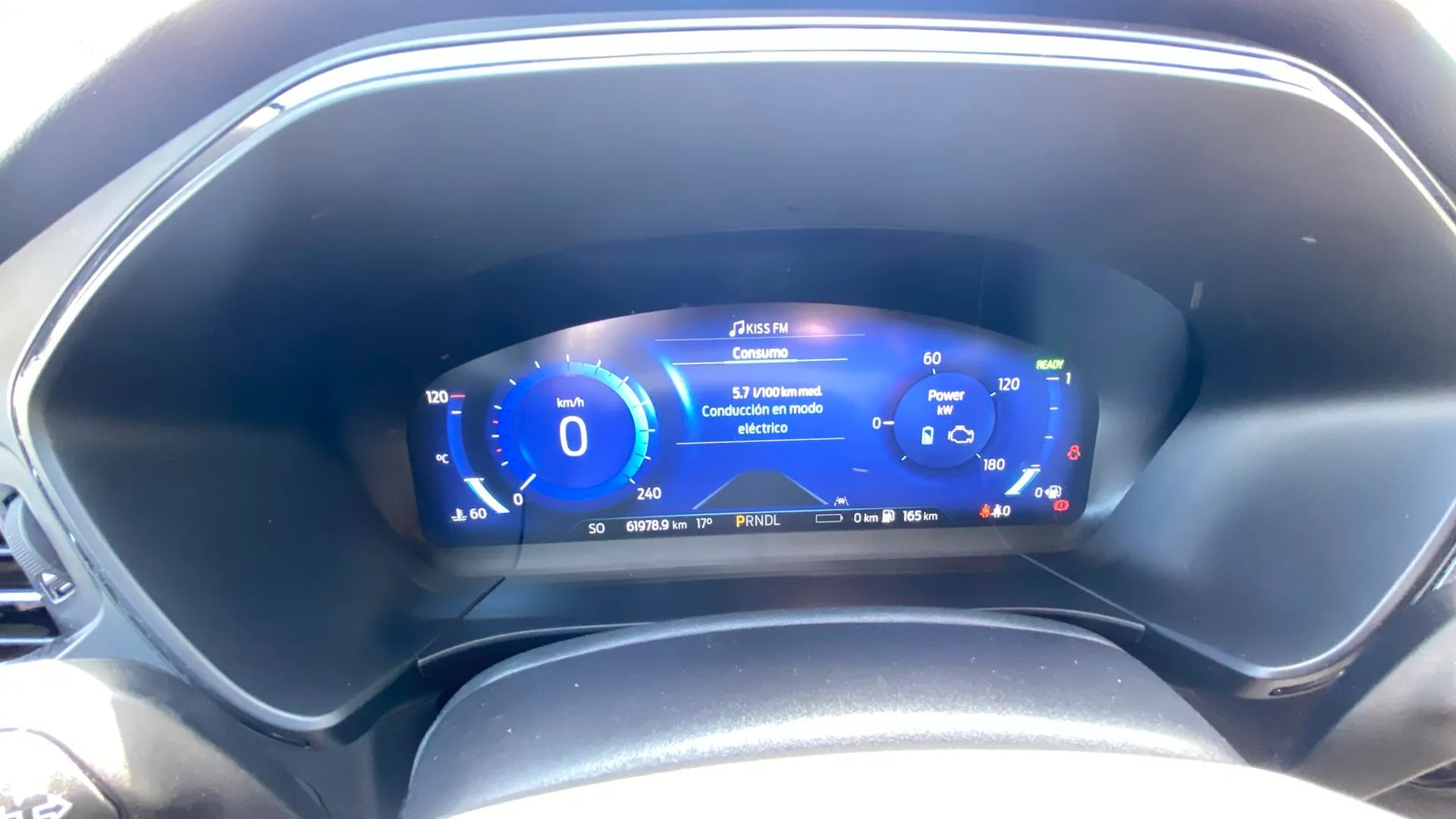 Ford Kuga ST-Line 2.5 Duratec PHEV - foto 25