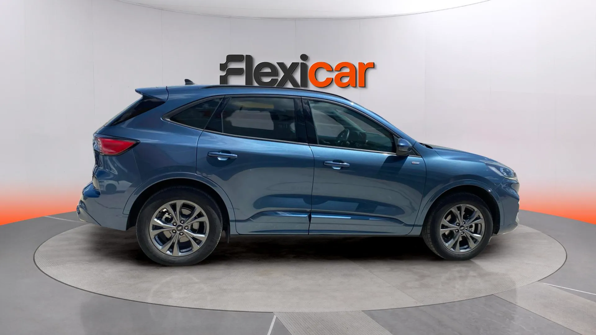 Ford Kuga ST-Line 2.5 Duratec PHEV - foto 12