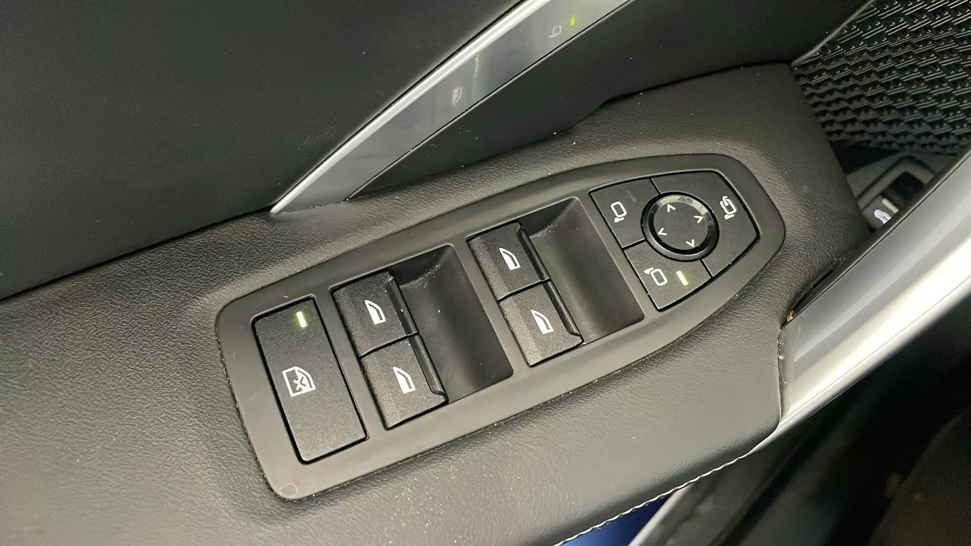 BMW X1 sDrive18d - foto 30