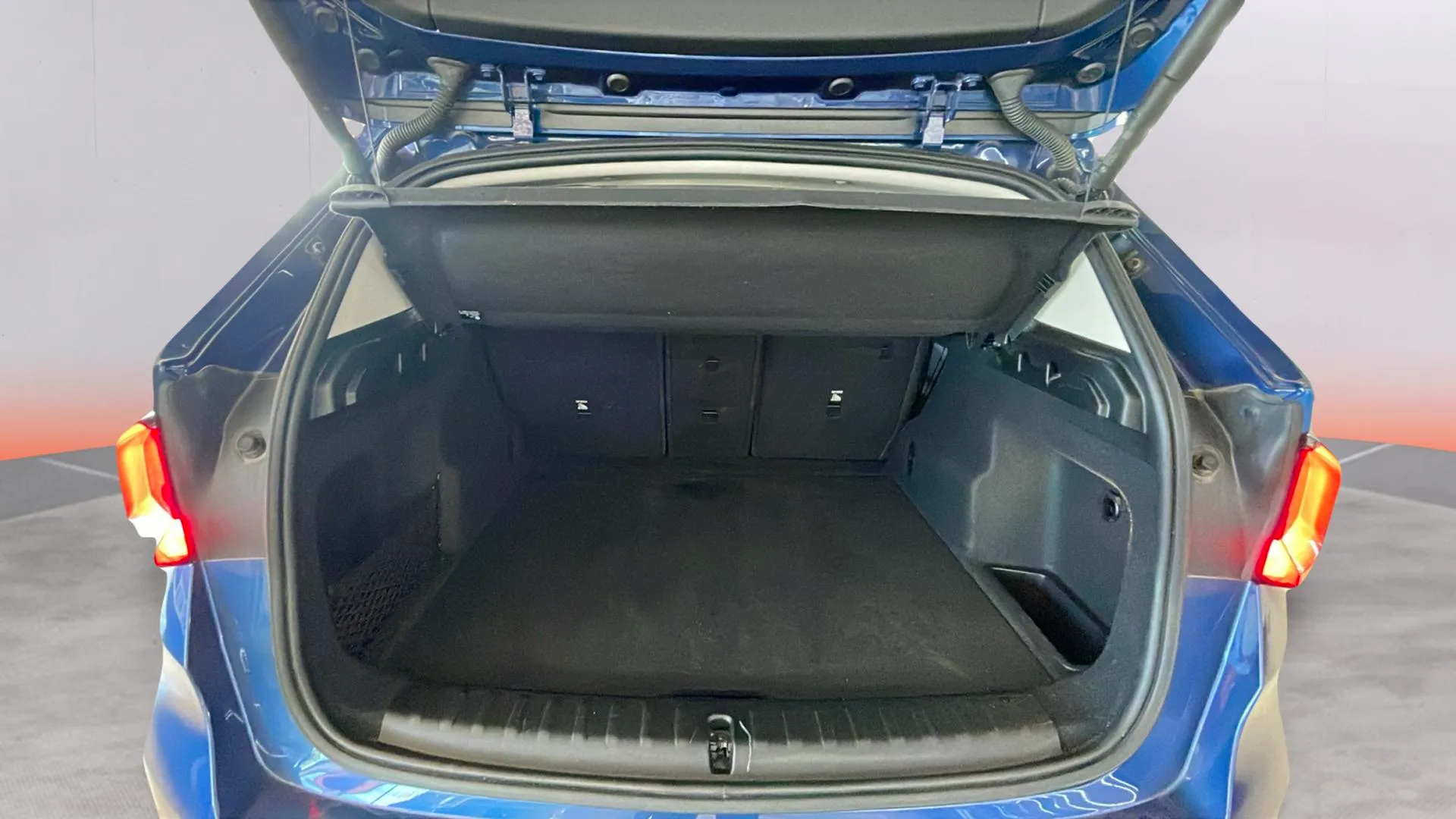 BMW X1 sDrive18d - foto 11