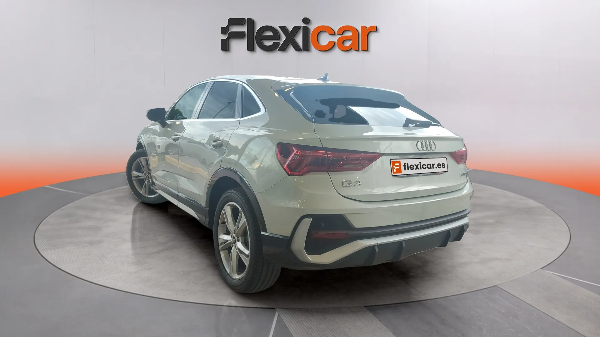 Audi Q3 S line 35 TDI S tronic - foto 5