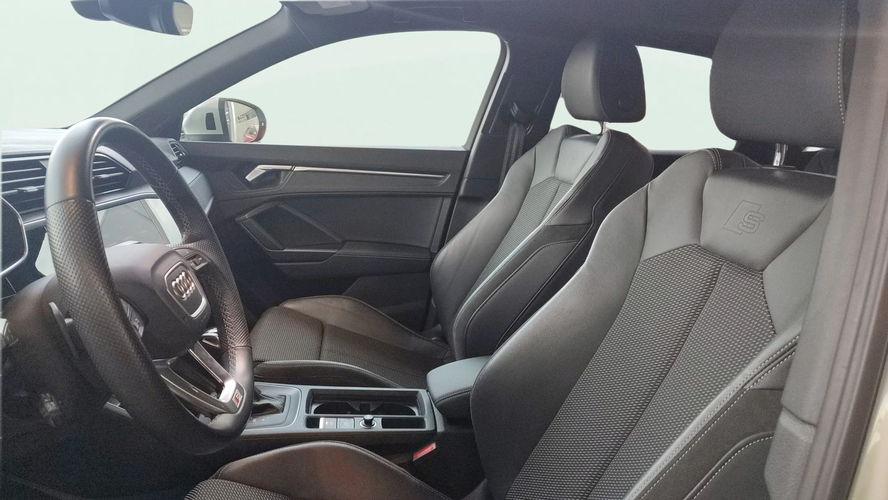 Audi Q3 S line 35 TDI S tronic - foto 10