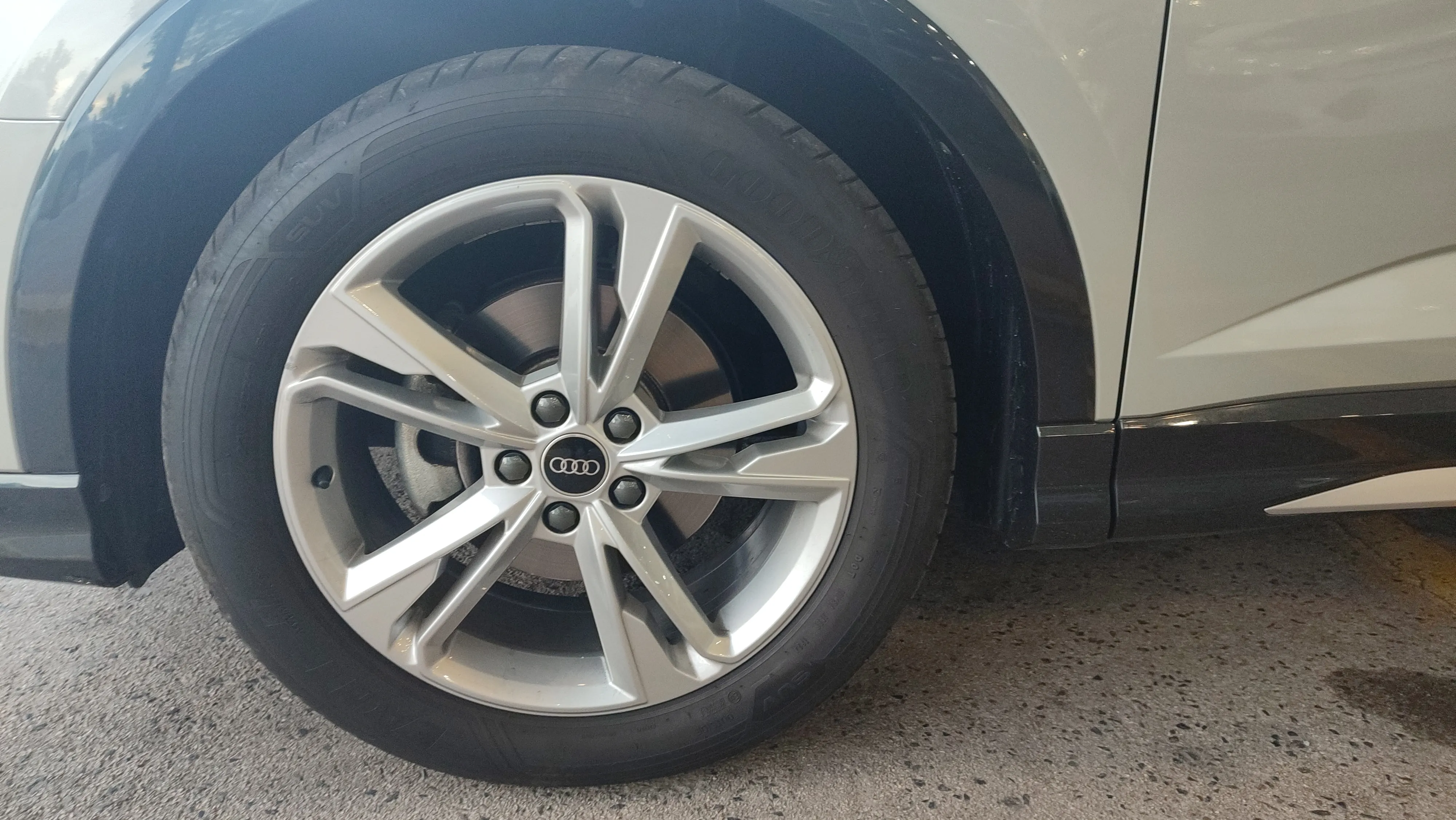 Audi Q3 S line 35 TDI S tronic - foto 9