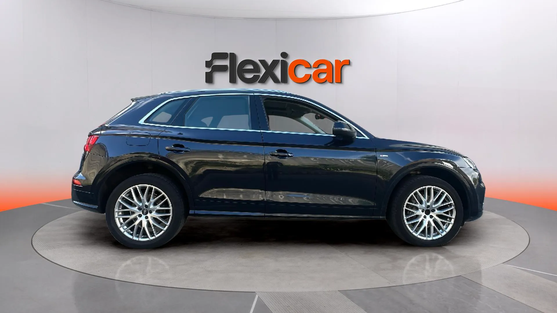 Audi Q5 35 TDI quattro S tronic - foto 4