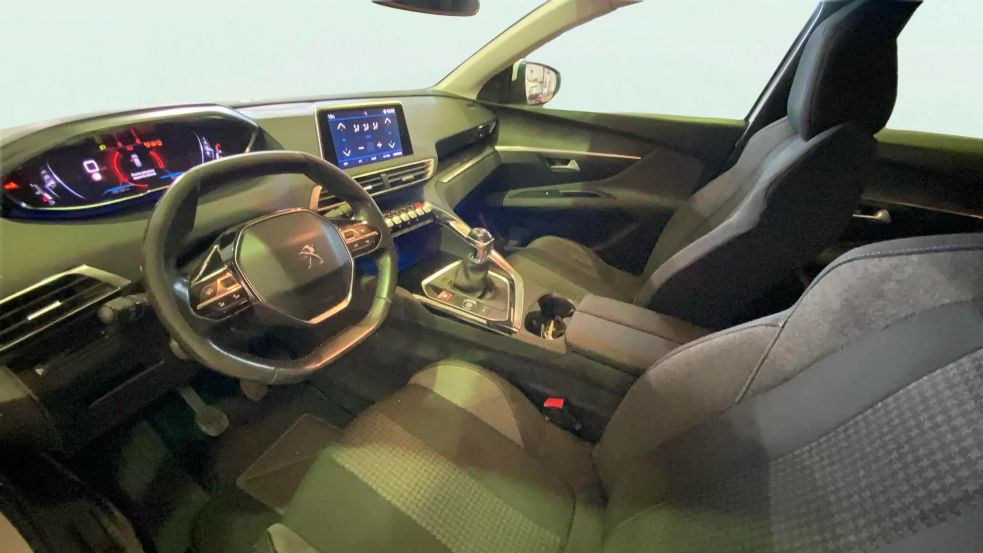 Peugeot 3008 1.5 BlueHDi Active - foto 11