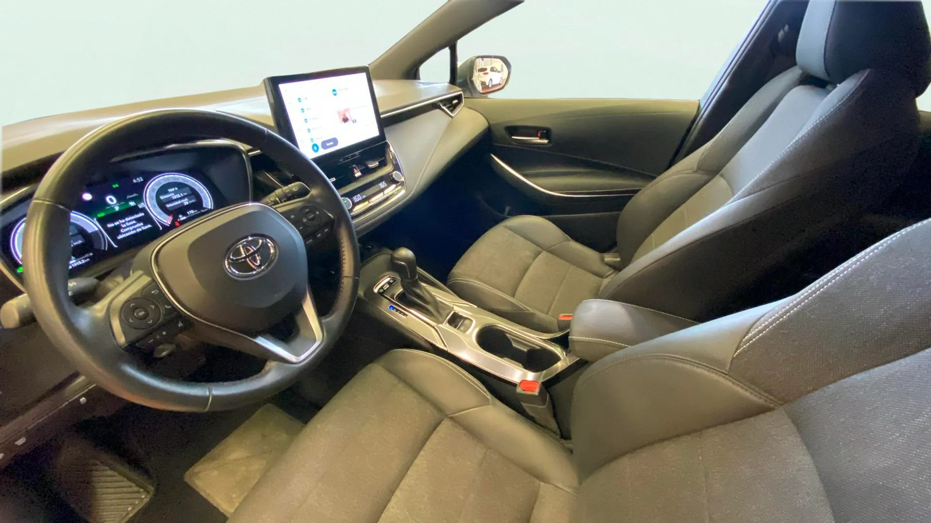 Toyota Corolla 140H Active Plus Touring Sport - foto 11