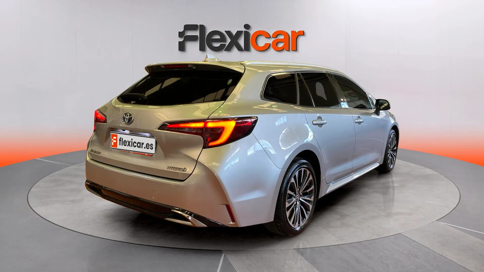 Toyota Corolla 140H Active Plus Touring Sport - foto 7