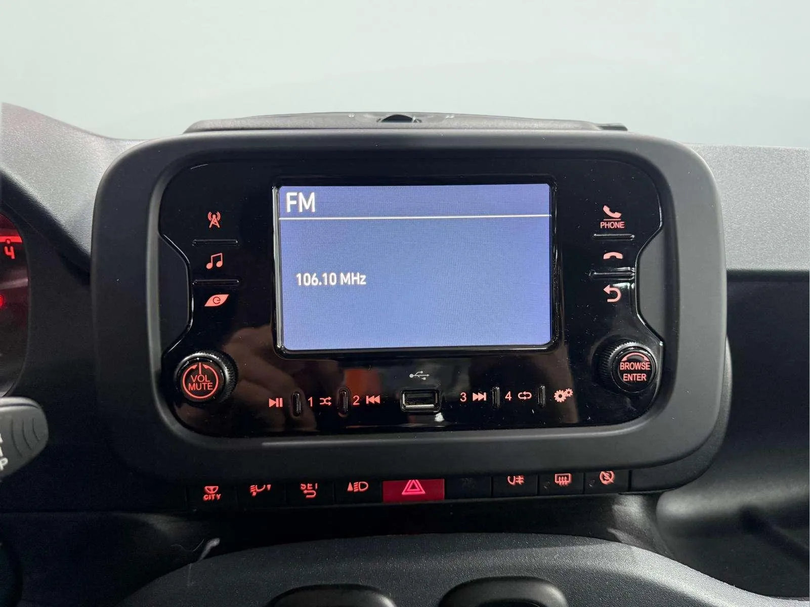 Fiat Panda Cross 1.0 Hybrid - foto 17