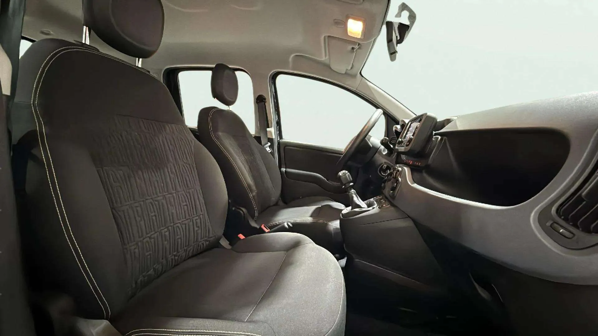 Fiat Panda Cross 1.0 Hybrid - foto 13