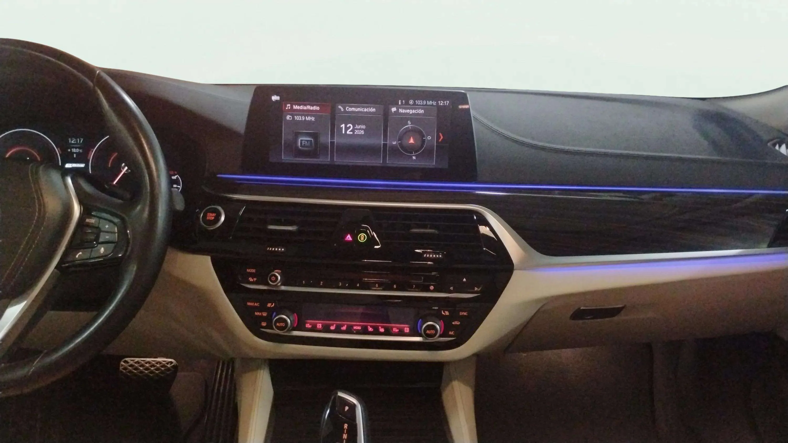 BMW Serie 5 530e - foto 6