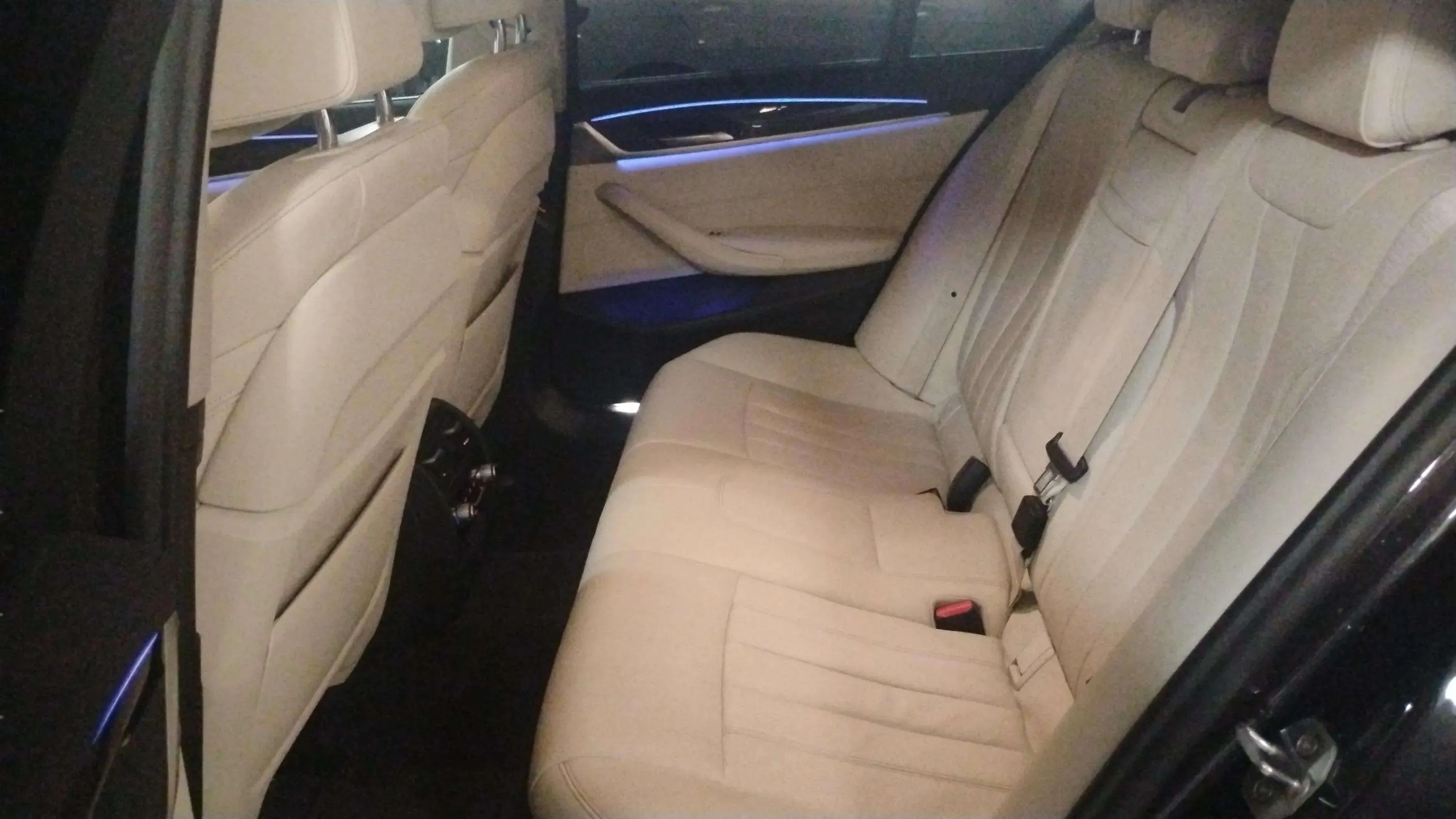 BMW Serie 5 530e - foto 17