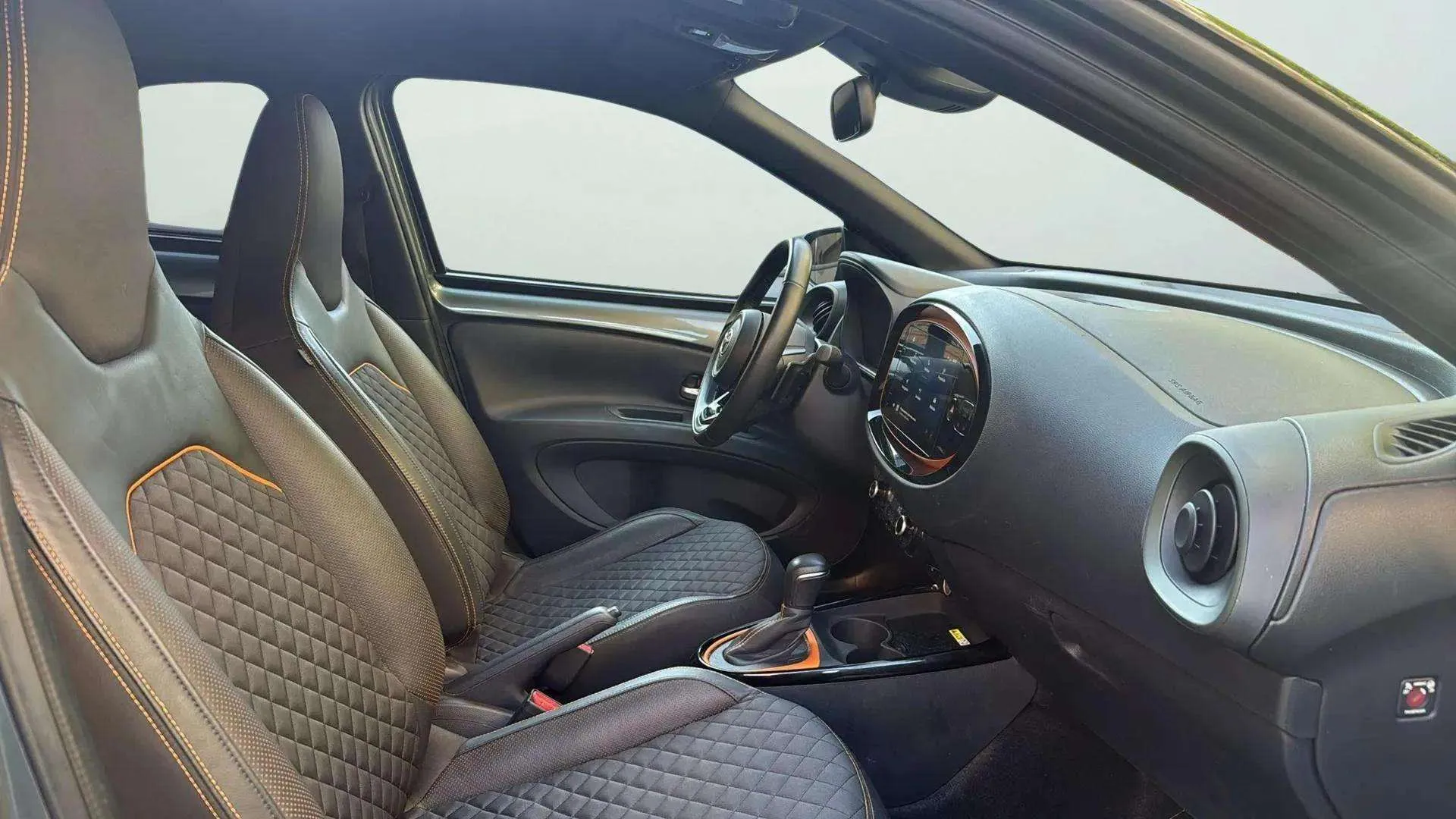 Toyota Aygo X 1.0 VVT-I Limited Edition - foto 14