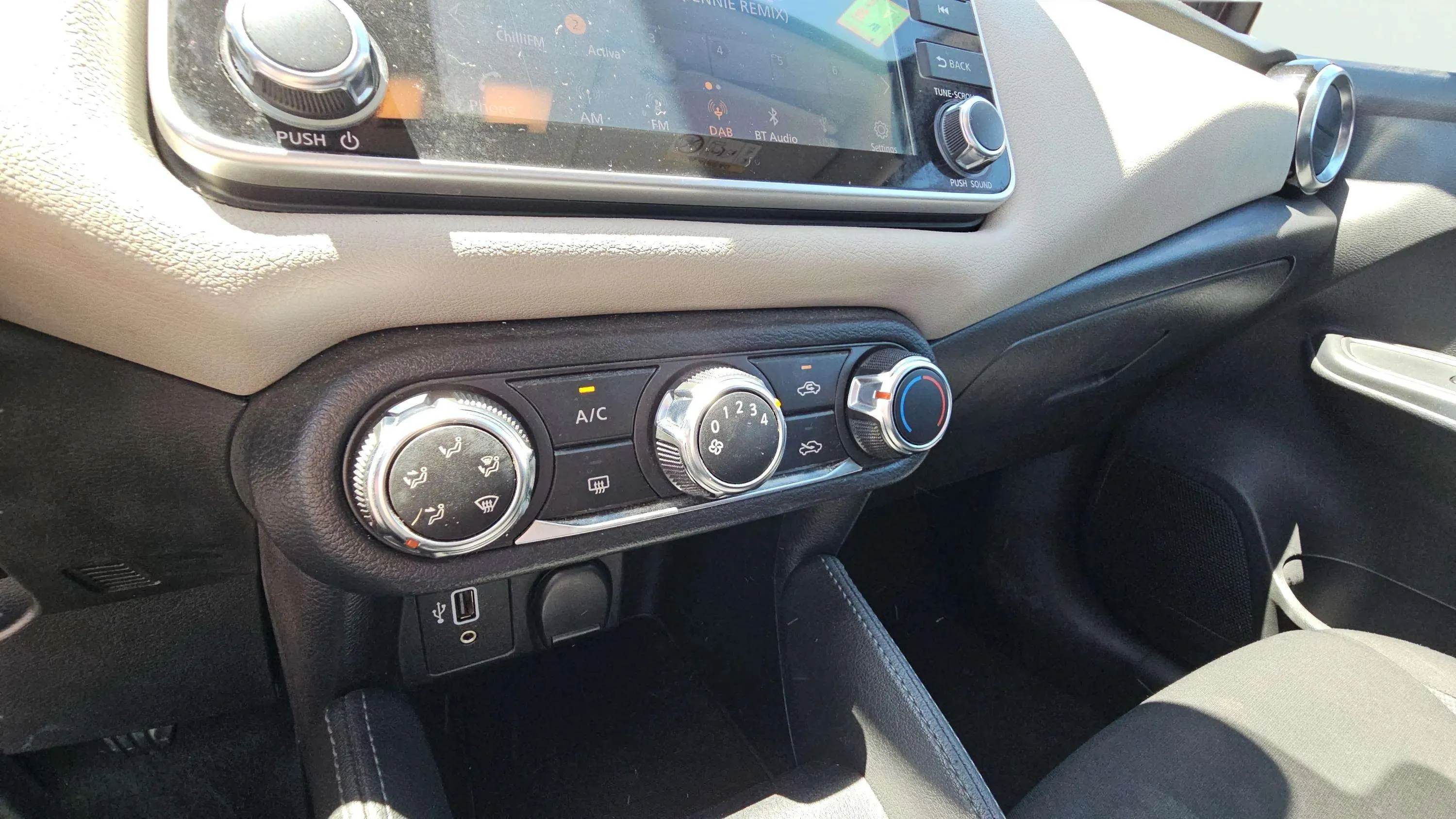 Nissan Micra IG-T E6D-F Acenta - foto 17