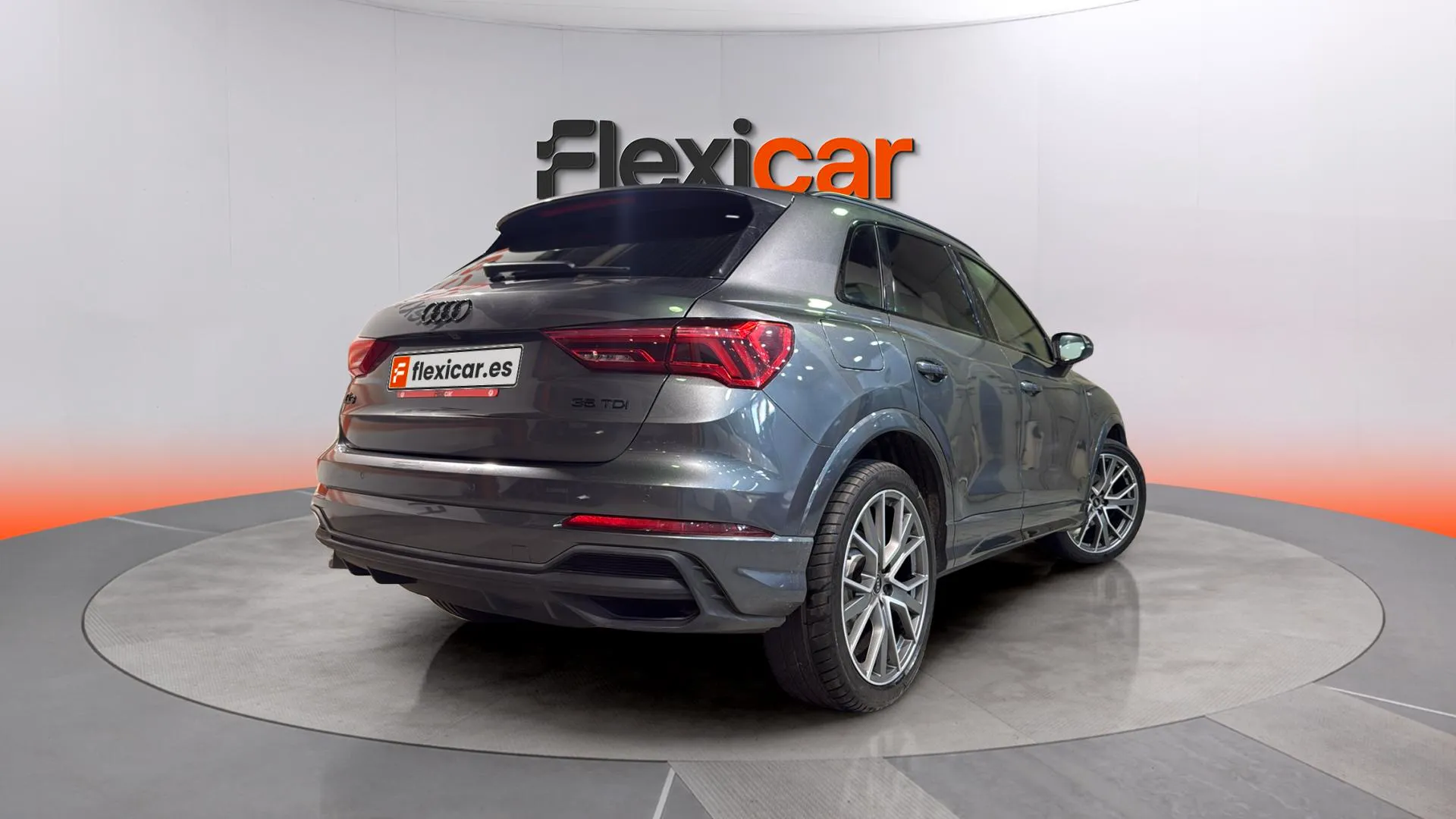 Audi Q3 Black line 35 TDI S tronic - foto 7