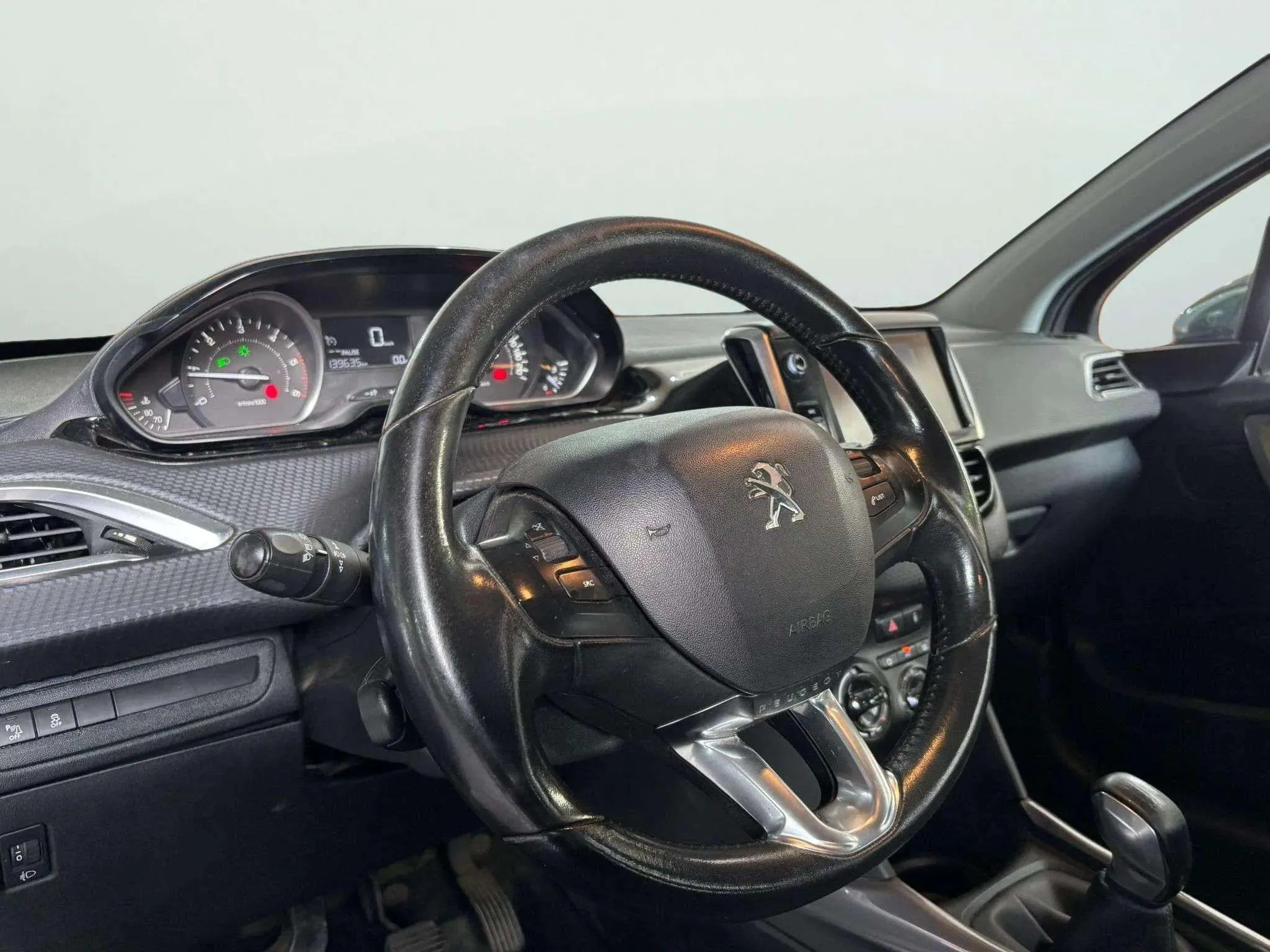 Peugeot 2008 Allure 1.6 BlueHDi - foto 5