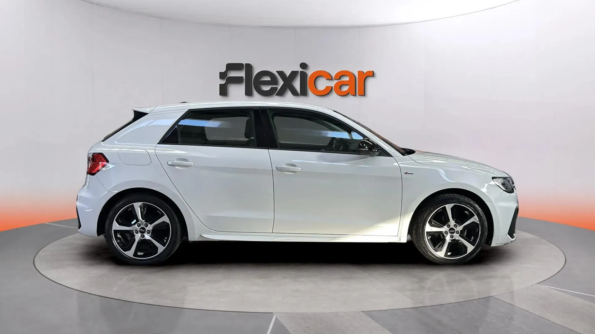Audi A1 citycarver Adrenalin 25 TFSI - foto 8