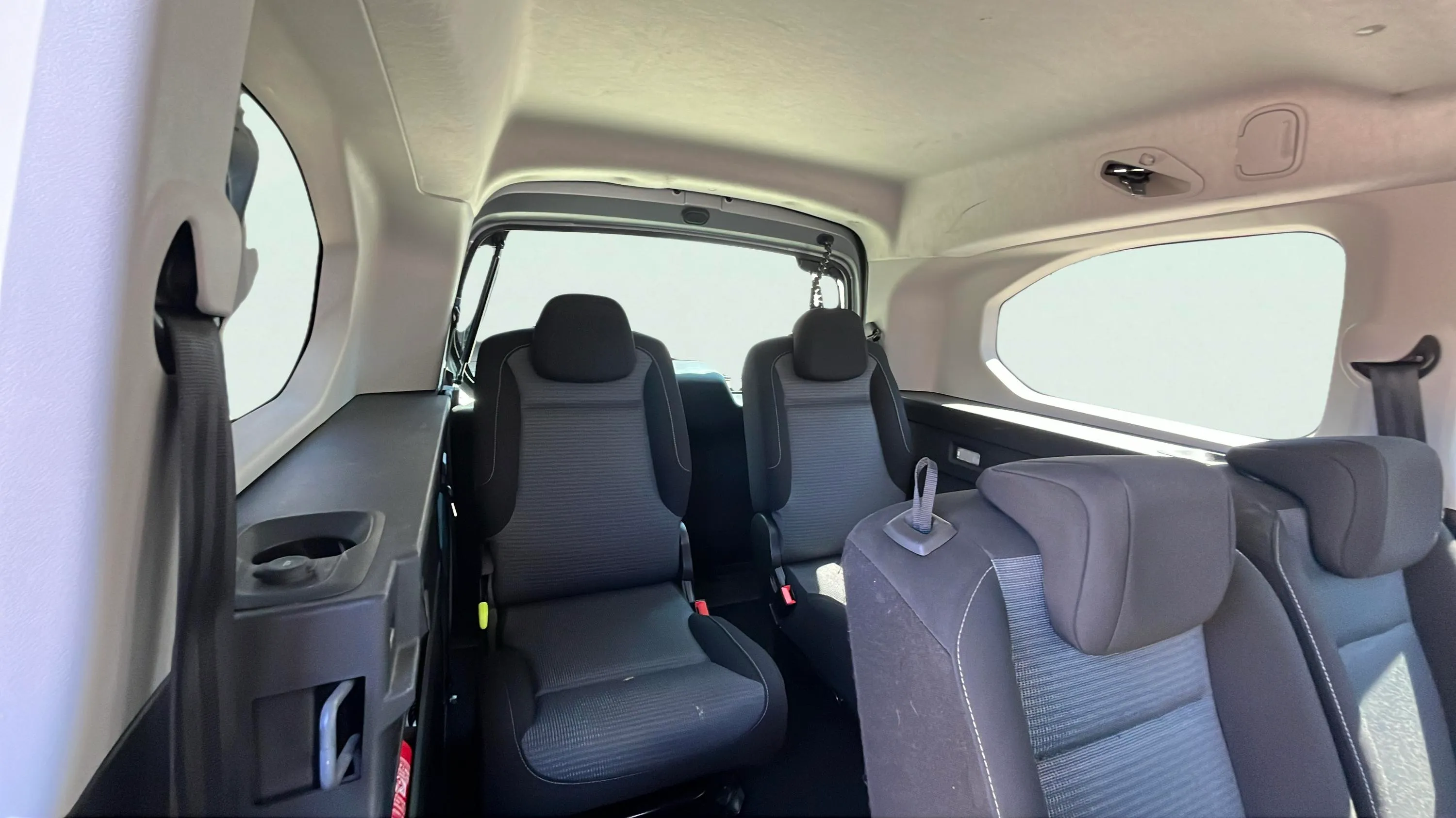 Toyota Proace City 1.2 Family Act 7 Plazas L2 - foto 20