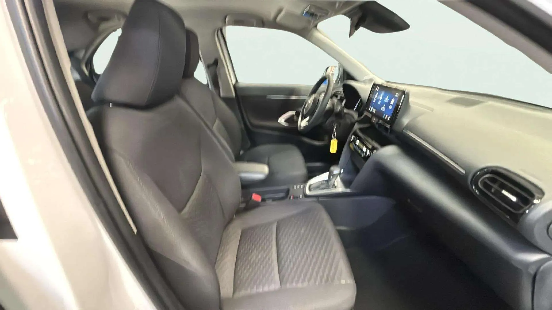 Toyota Yaris Cross 1.5 130H Active - foto 16