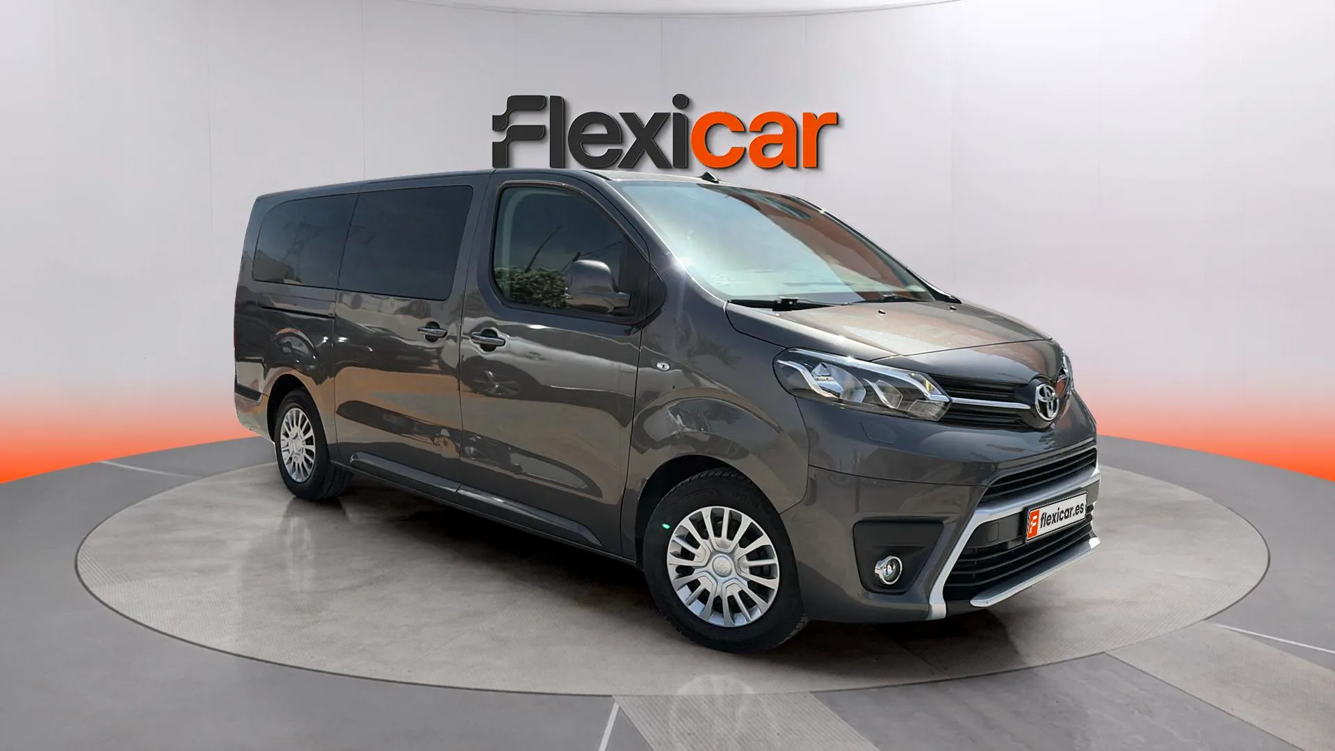 Toyota Proace City 1.5D Family Active 7 Plz L2