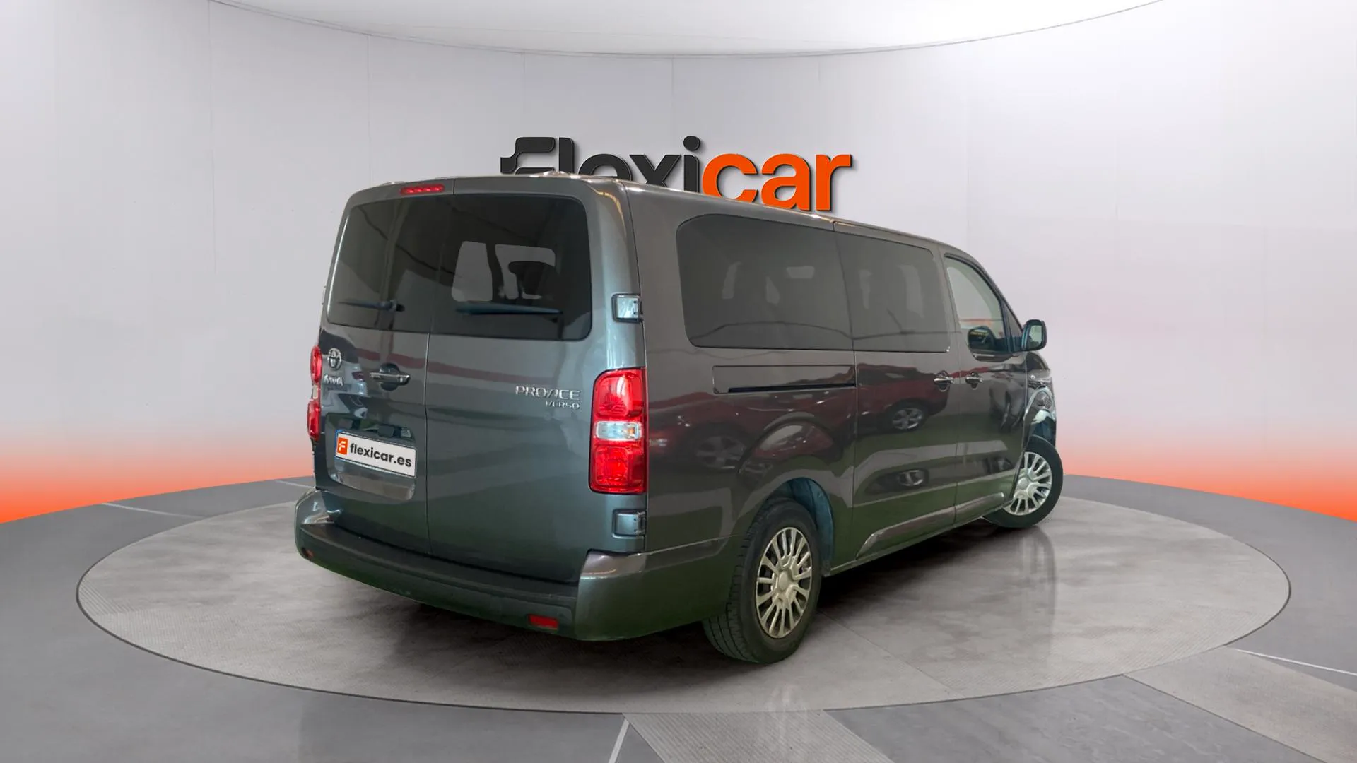 Toyota Proace City 1.5D Family Active 7 Plz L2 - foto 7