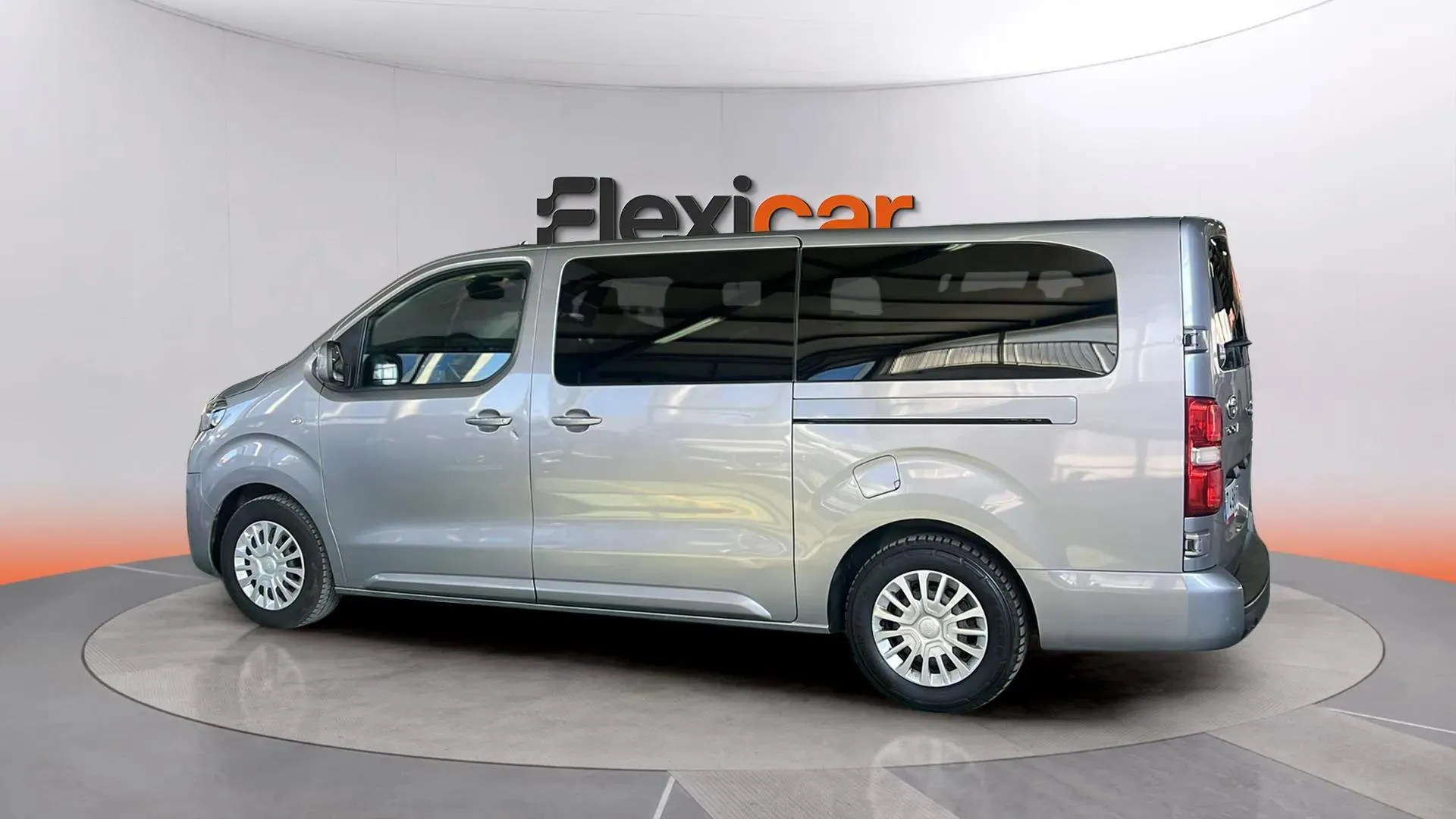 Toyota Proace City 1.5D Family Active 7 Plz L2 - foto 4