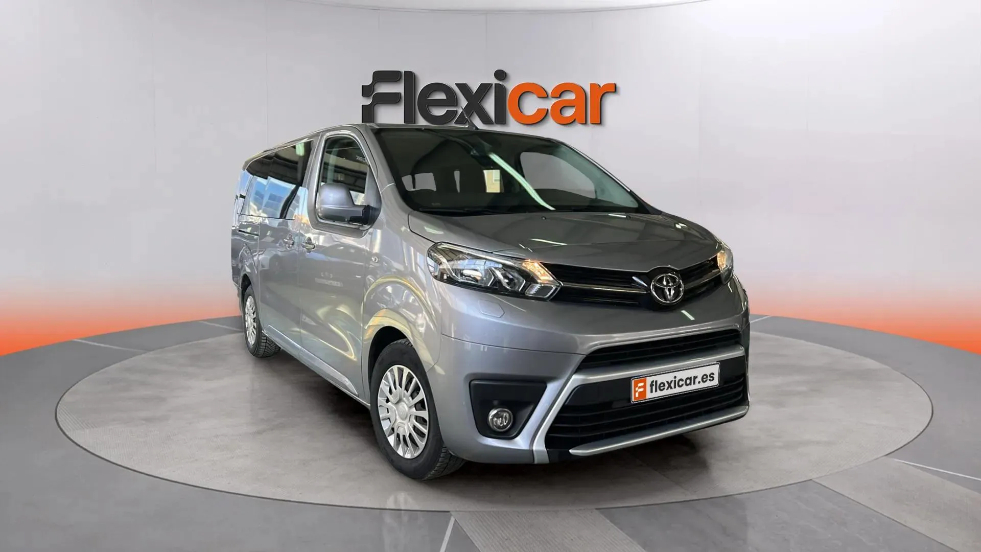 Toyota Proace City 1.5D Family Active 7 Plz L2